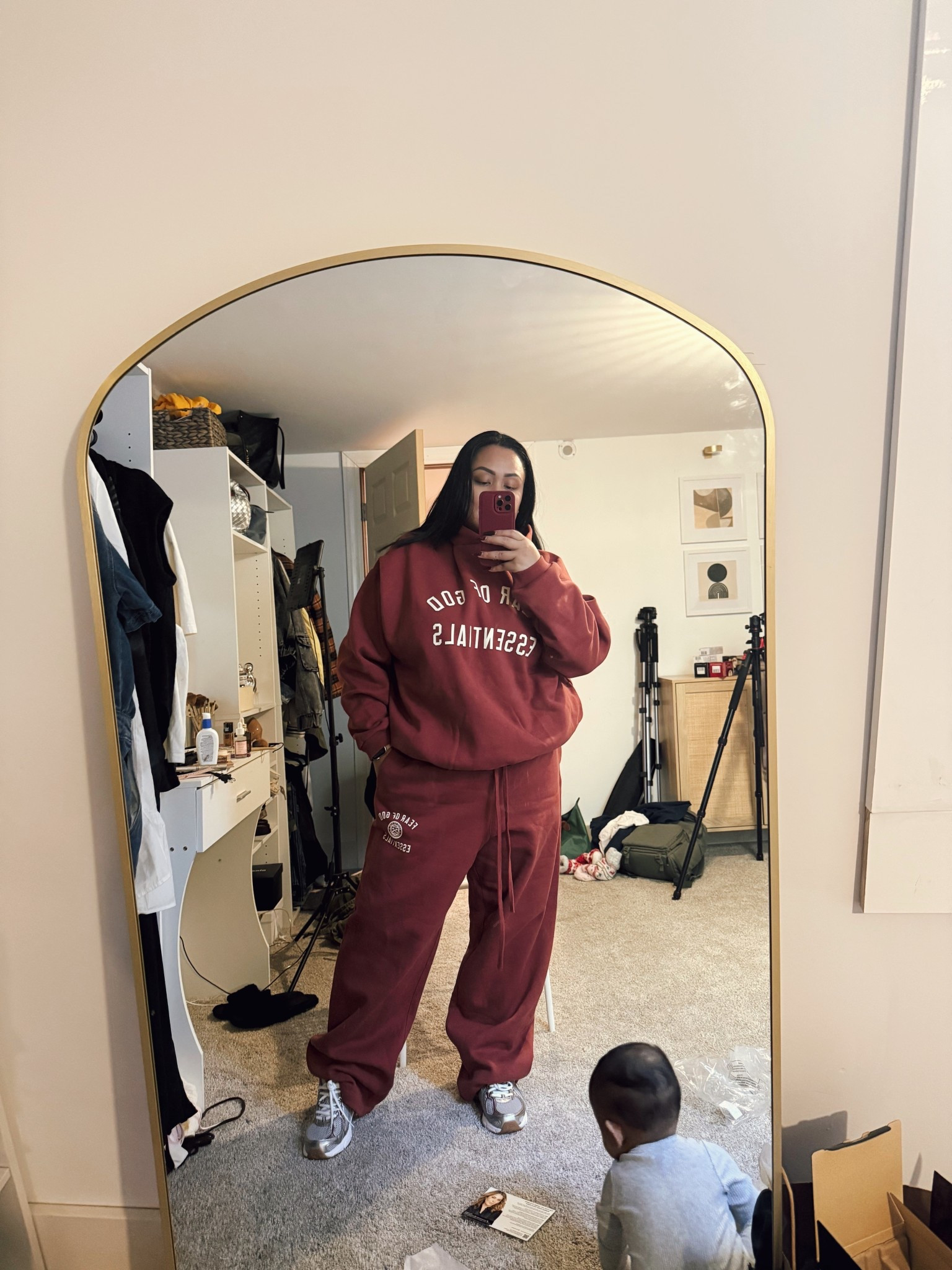 Sweatsuit season! 

#LTKmomlife #LTKMidsize #LTKgrwm