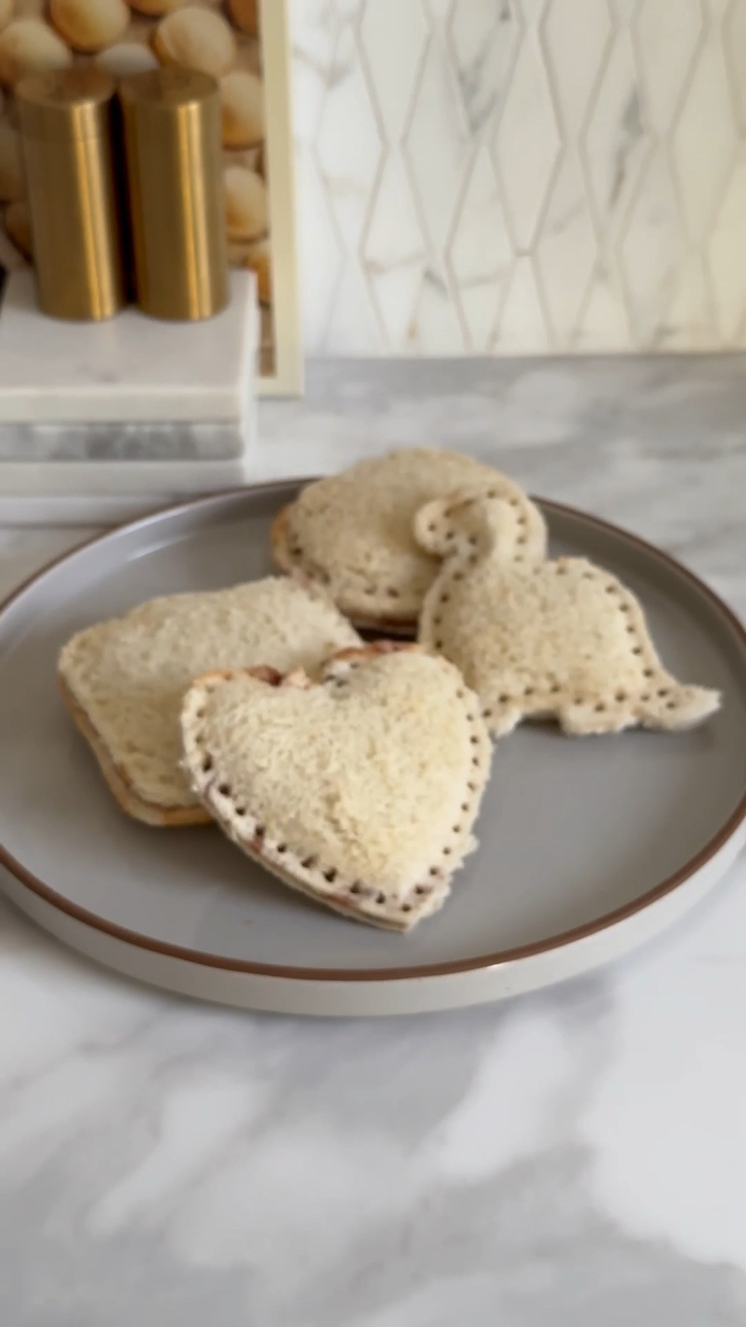 Scroll to shop!! Follow for more!! Xo! ✨

#LTKKids #LTKmomlife #LTKHome