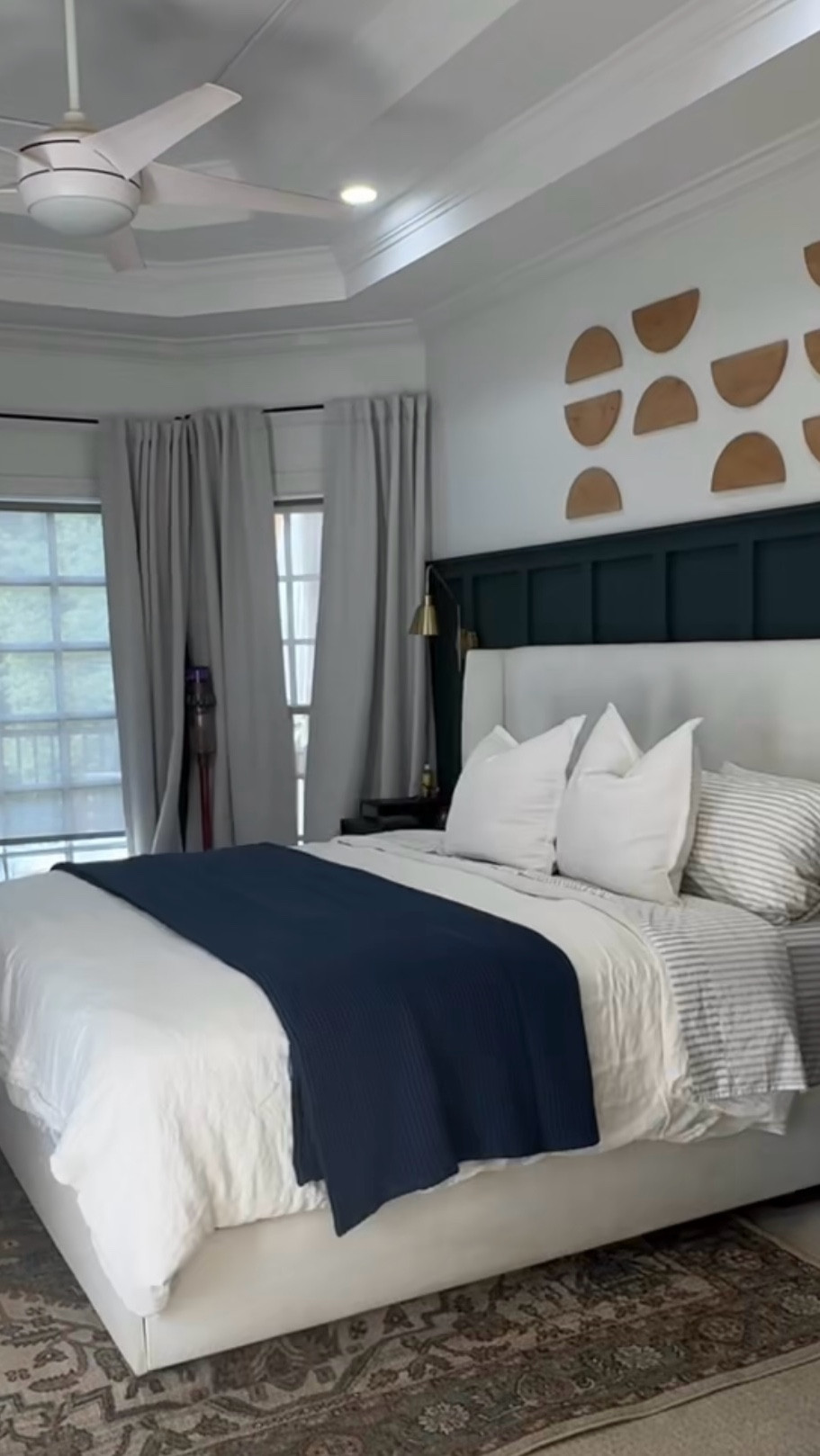 Summer Bedding Refresh with Brooklinen ☀️🛏️
There’s nothing better than climbing into a freshly made bed with new sheets—especially in the summer. We upgraded to Brooklinen’s Percale Sheets, and they’re a game-changer for hot sleepers. Crisp, breathable, and super cool. I also added the Dream weave blanket, and it’s unbelievably soft and cozy. Perfect combo for summer nights!

#Brooklinen #SummerBedding #PercaleSheets #HotSleepers #BeddingRefresh #Dreamweave #LTKHome #LTKRefresh #CozyVibes #LTKSummer