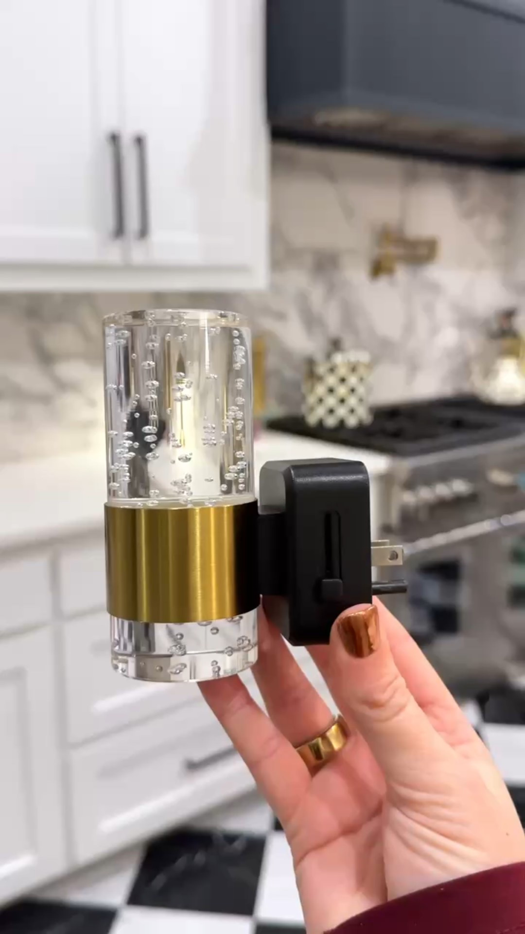 The prettiest nightlights!! 



Amazon, Amazon gadget, Amazon home, nightlight, lighting



#LTKSeasonal #LTKHome #LTKStyleTip