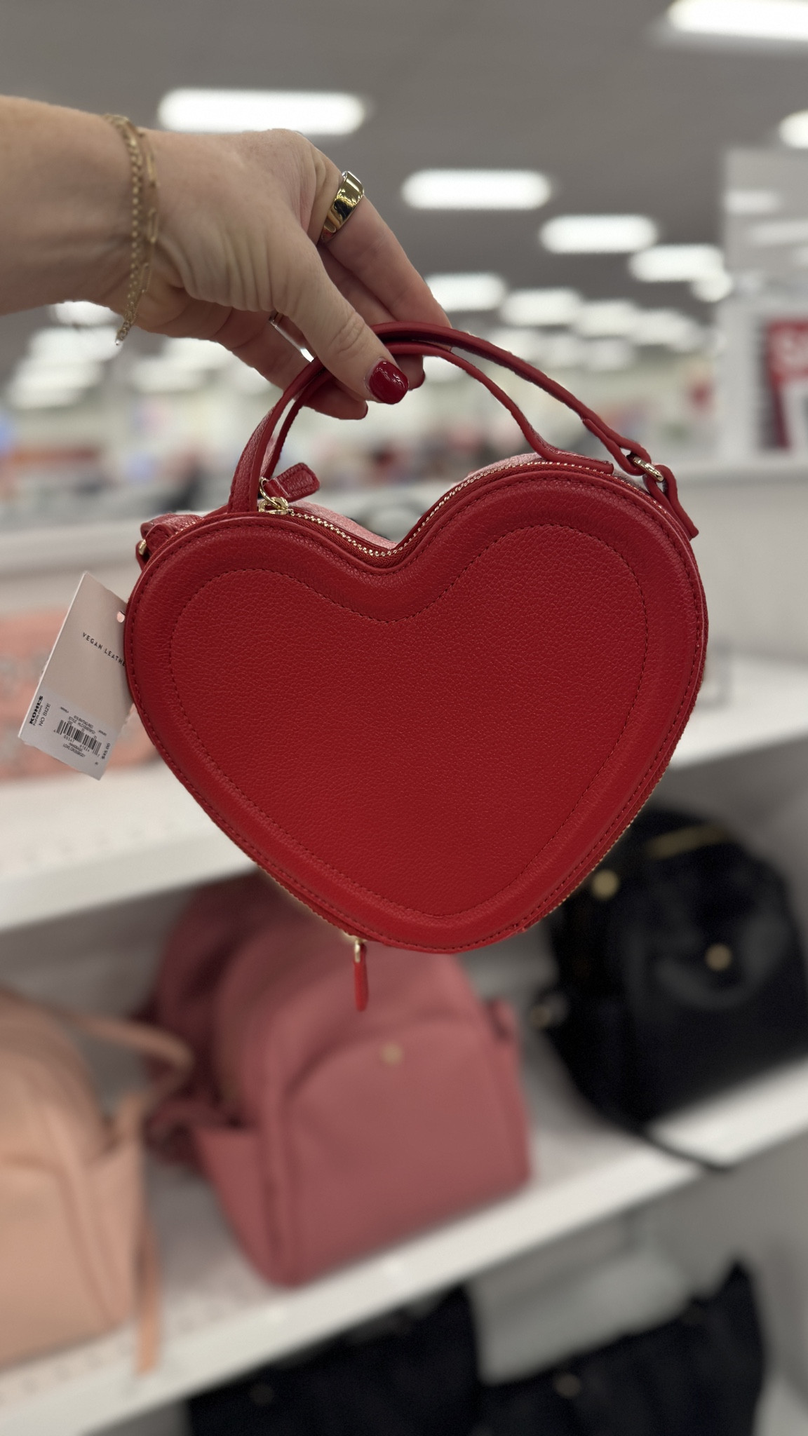 The cutest heart purse!! 

#LTKFindsUnder50