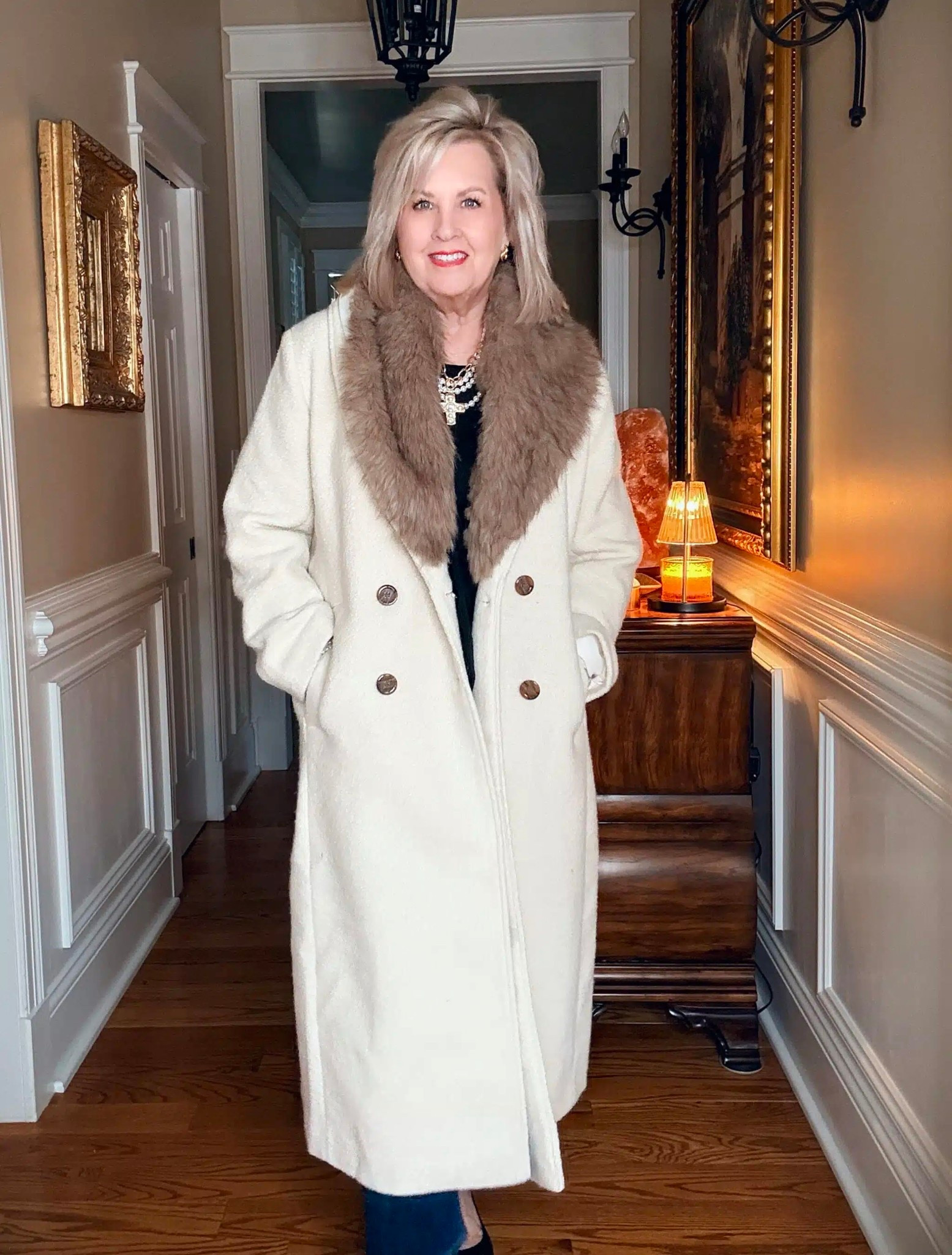 This coat is a great statement piece to dress up any Winter outfit! I am wearing a medium. 

#LTKHoliday #LTKSeasonal #LTKGiftGuide