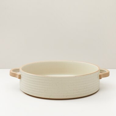 OUI RIDGED CERAMIC SERVING BOWL IVORY | Indigo (CA)