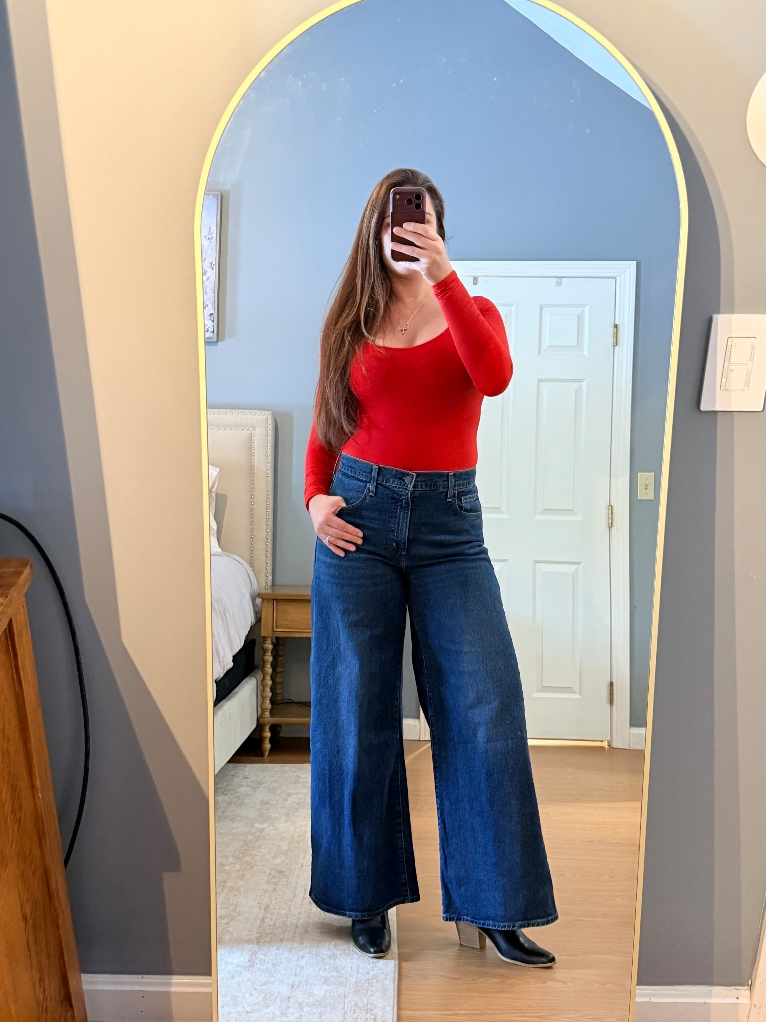 The jeans that keep on giving @levi 

#LTKTall #LTKootd #LTKmomlife