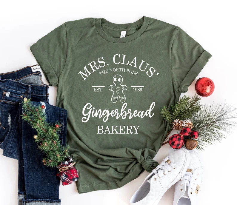 Mrs Clause Gingerbread Christmas Sweatshirt Women Christmas - Etsy | Etsy (US)
