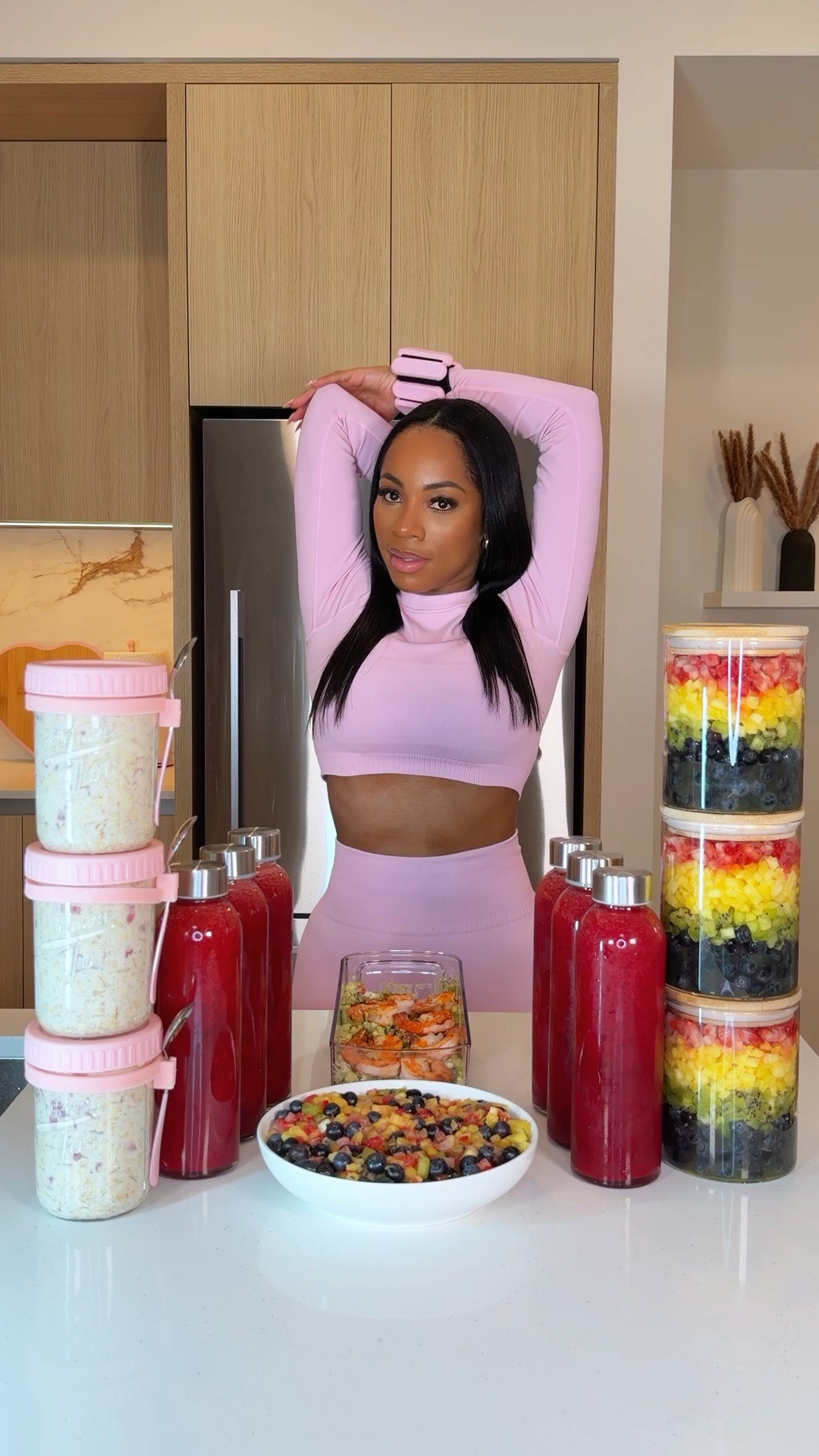 Meal prep & juice with me in arm weights💪🏾

This week’s menu:
🫙Fruit Salad
🥚Shrimp Egg Salad
🍓Strawberry Overnight Oats
💖Hot Pink Beauty Juice

#LTKvlog #LTKfoodie #LTKselfcare