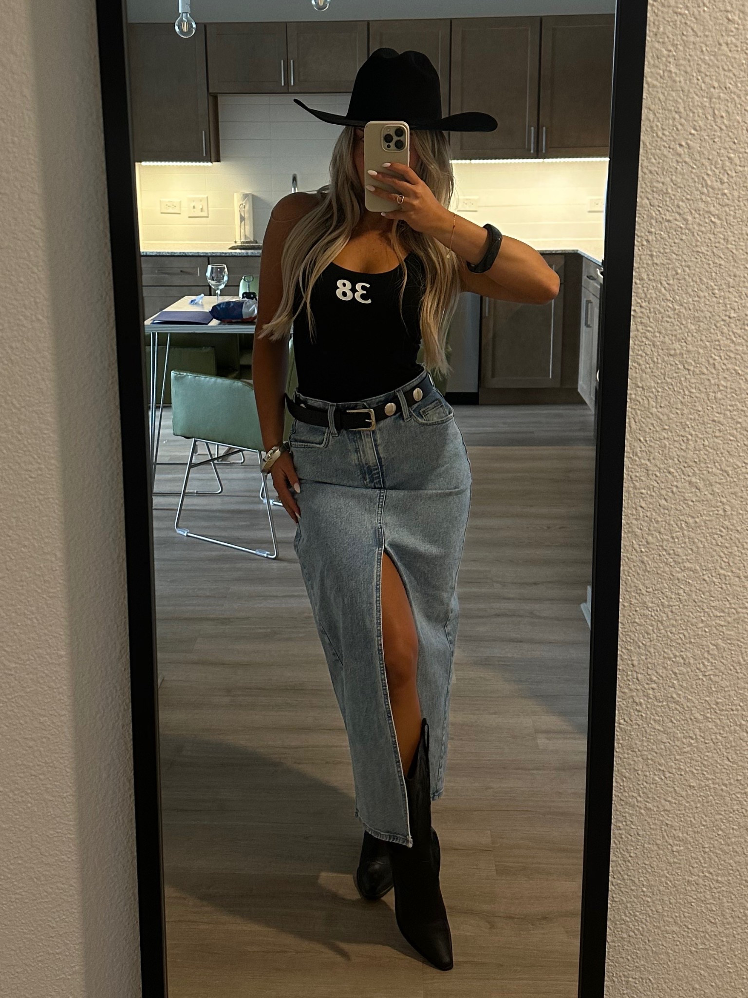 COTA race day outfit 🖤