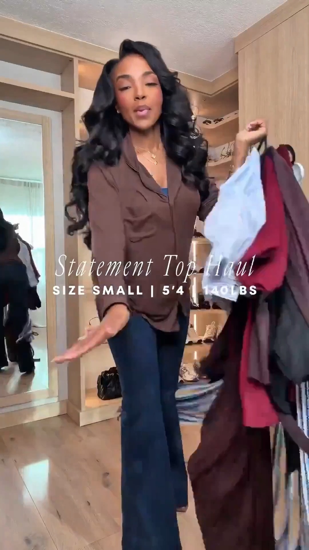 Scroll to shop these statement tops styled with dark wash denim. Perfect for elevating everyday outfits, work looks, or casual date nights.

Measurements: 5'4", 138 lbs, 34D bust, 27" waist, 40" hips