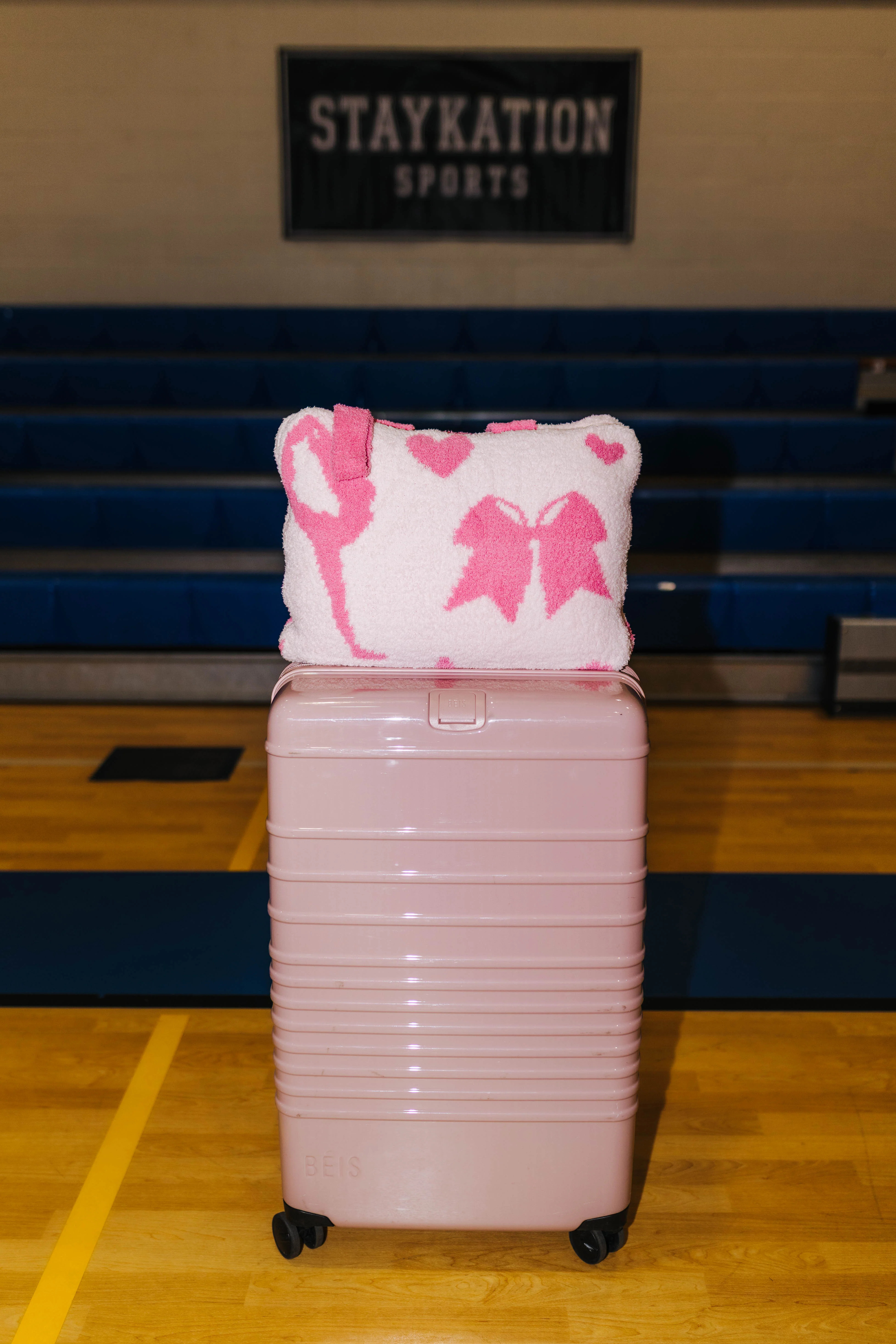 Cheer Quillow 50x60 | Staykation
