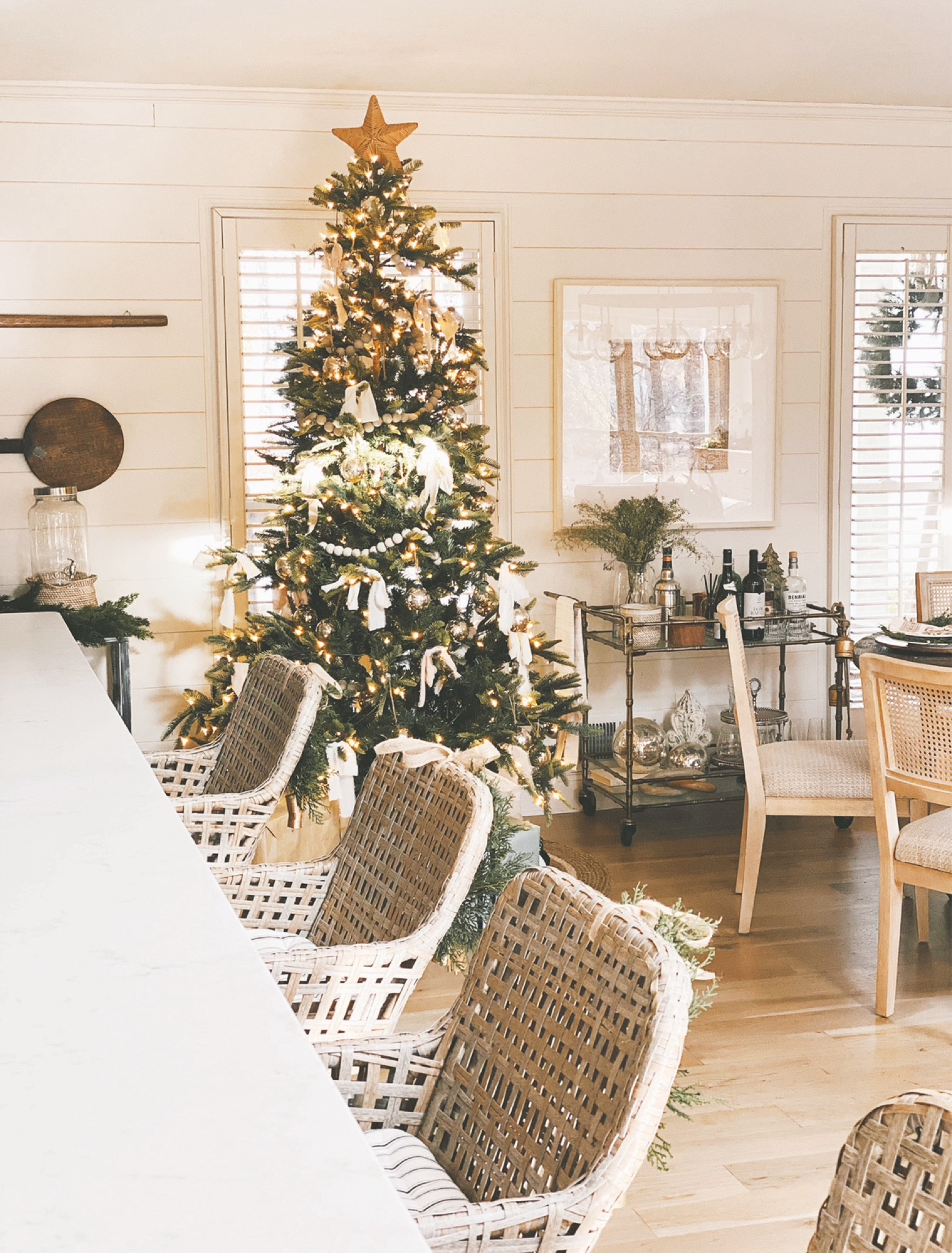 Christmas tree, Christmas decor, home for Christmas 
#porcheandco

#LTKSeasonal #LTKHome #LTKHoliday