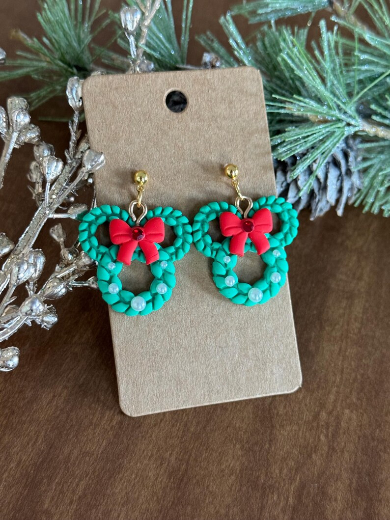 Christmas Mouse Wreaths Red Bow Holiday Dangle Earrings - Etsy | Etsy (US)