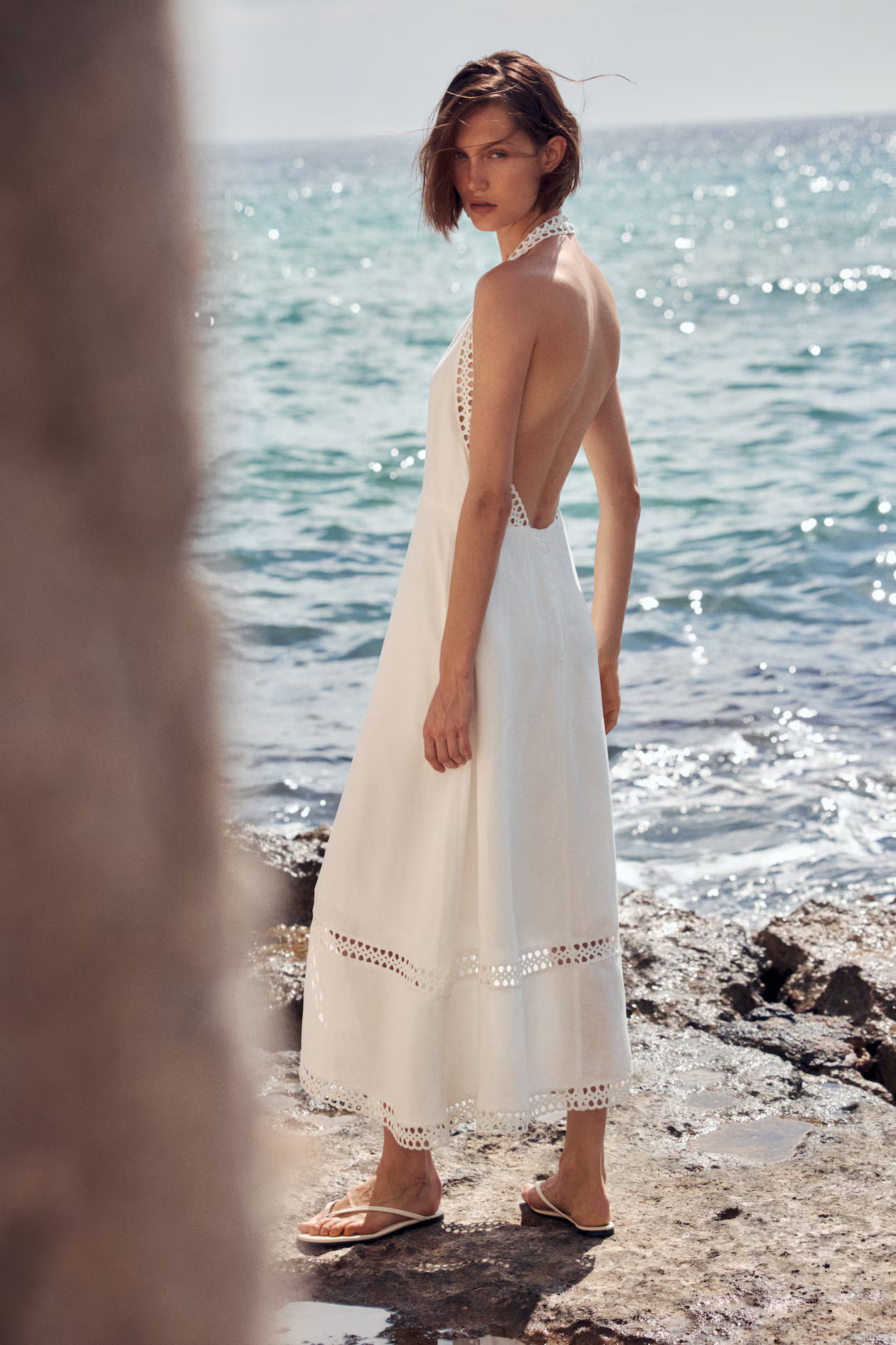 Linen-blend halterneck dress | H&M (UK, MY, IN, SG, PH, TW, HK)