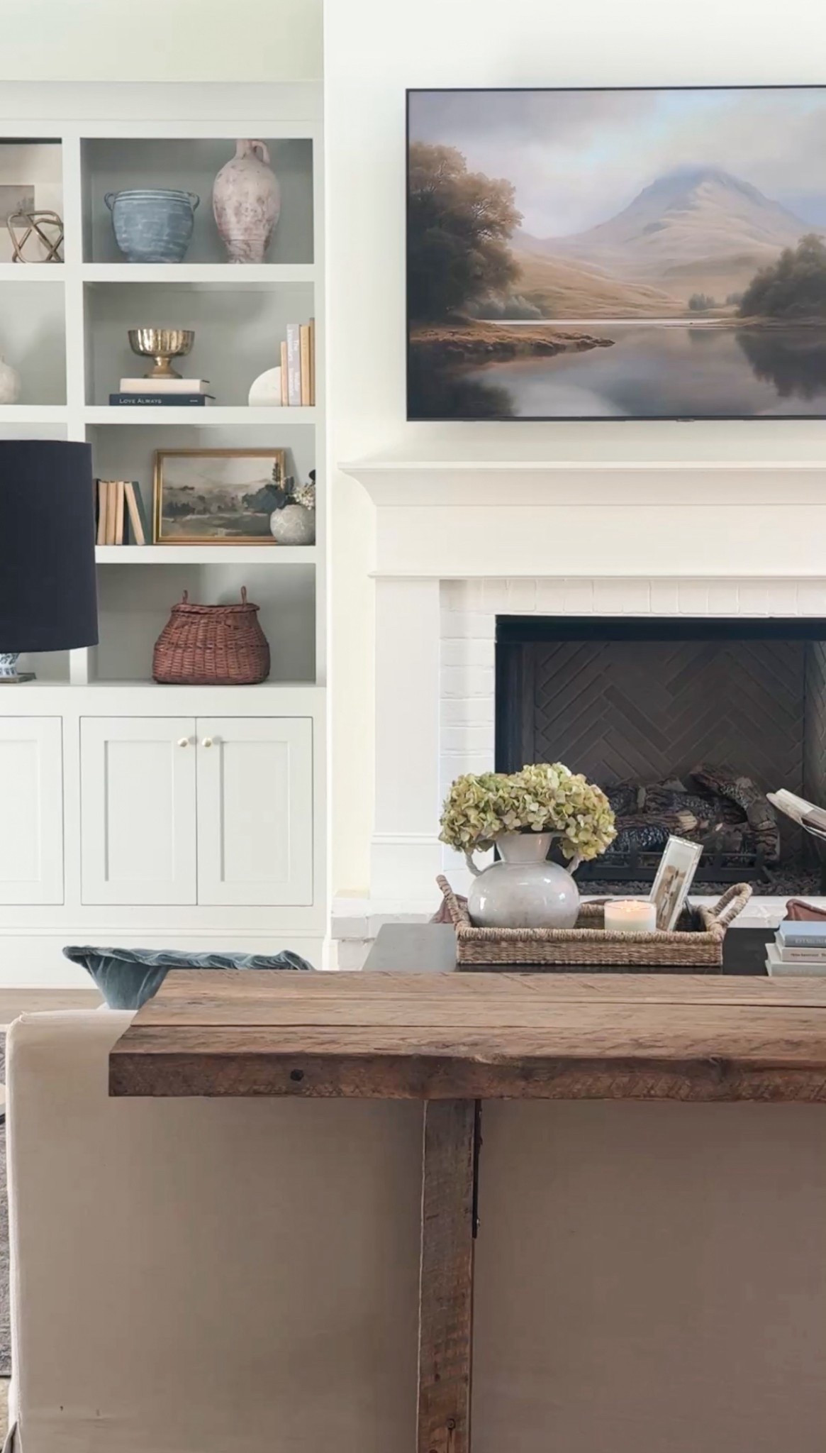 Winter at home 🤍
Warm layers, soft textures, and a cozy living room while it’s snowing outside. Shop the pieces that make this space feel comfortable and collected below.

#LTKHome