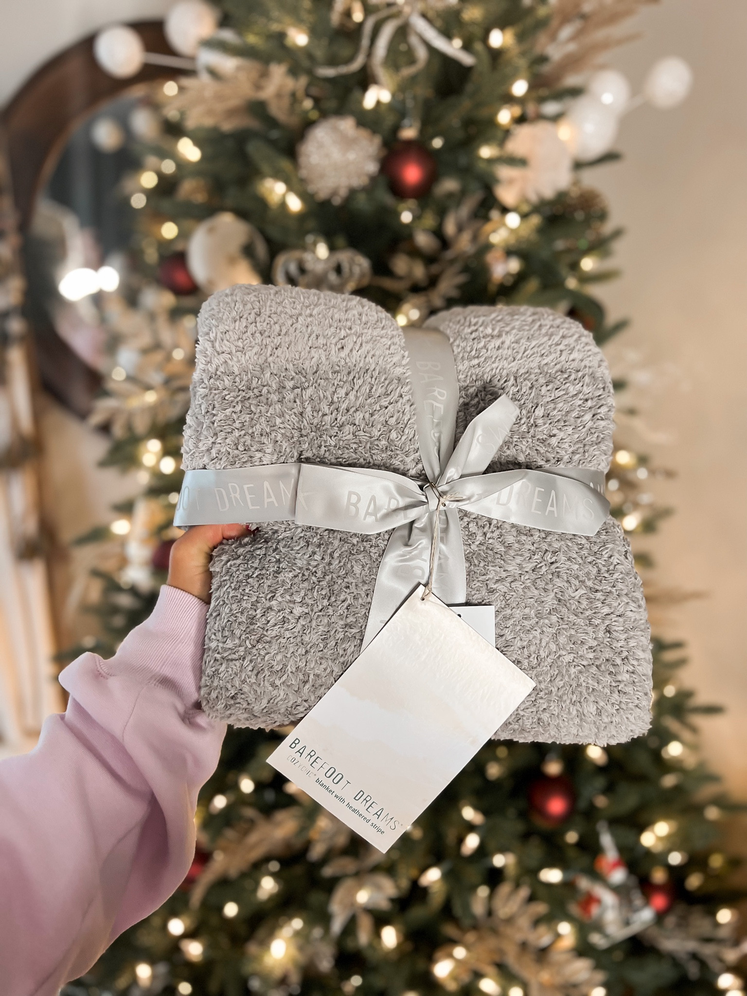 Blanket love! Under $70 and so super soft. $102 pm sale for $60

#LTKhome #LTKGiftGuide #LTKsalealert