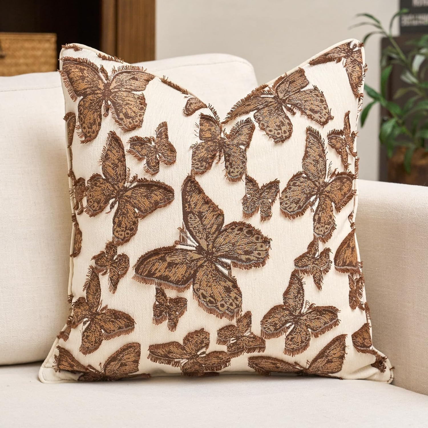 Aeckself Chenille Decorative Throw Pillow Cover, 20×20, Caramel Brown | Amazon (US)