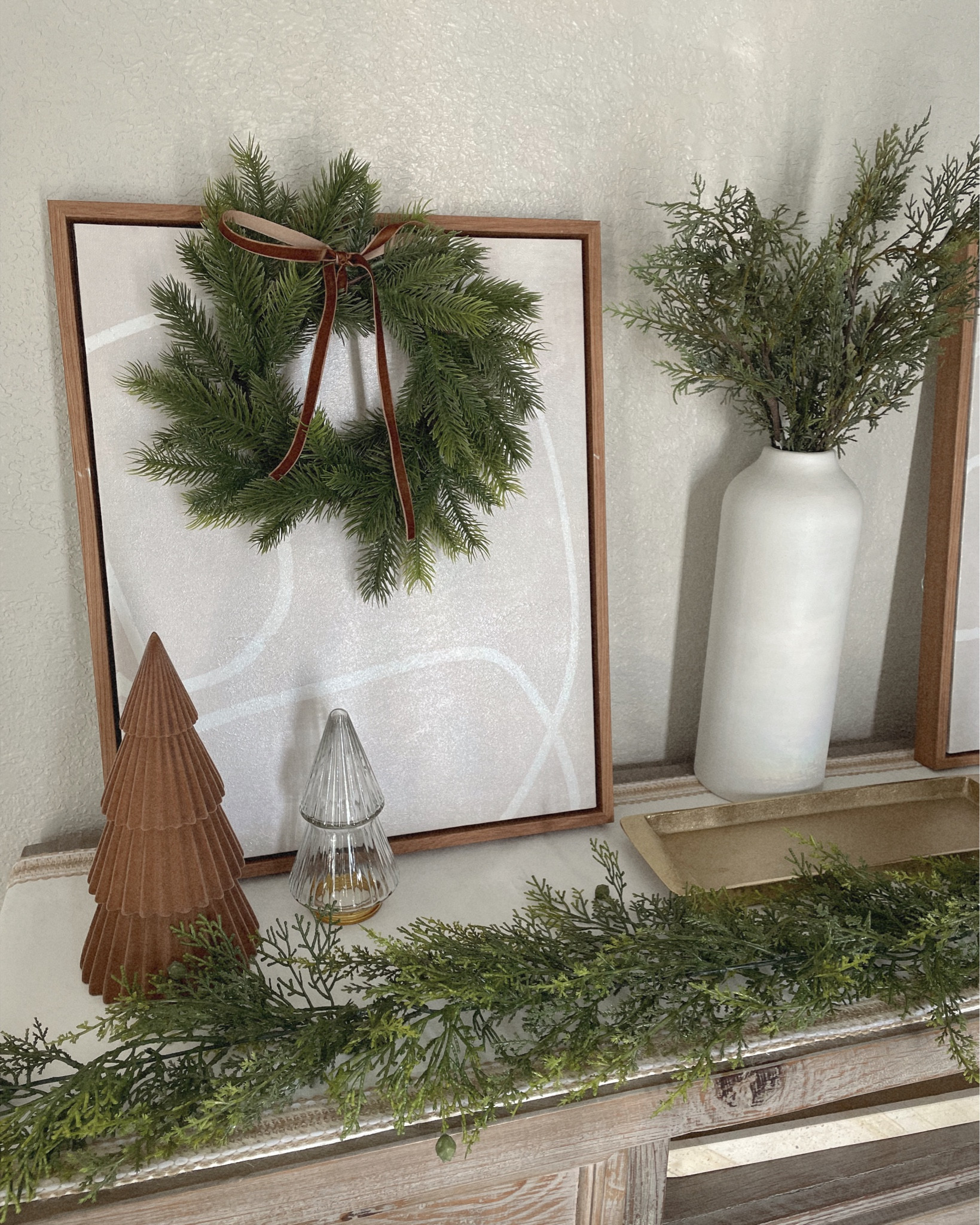 Christmas Decor, table scape decor, Christmas table , Christmas decor , Target decor, home decor , CHRISTMAS placemats from Walmart , Walmart holiday decor , console table holiday decor , holiday wreaths , neutral holiday decor ideas , neutral Christmas decor from Target , Target Christmas console table decor , 

#LTKhome #LTKSeasonal #LTKHoliday