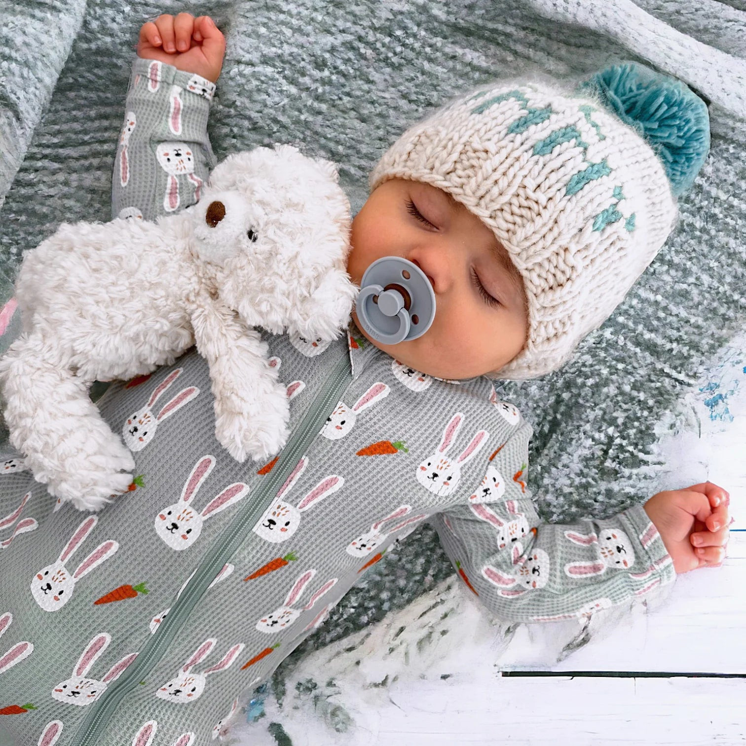 Organic Waffle Basic Zip Footie, Brother Bunny | SpearmintLOVE