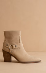 Jackson Boot in Camel | lauren nicole