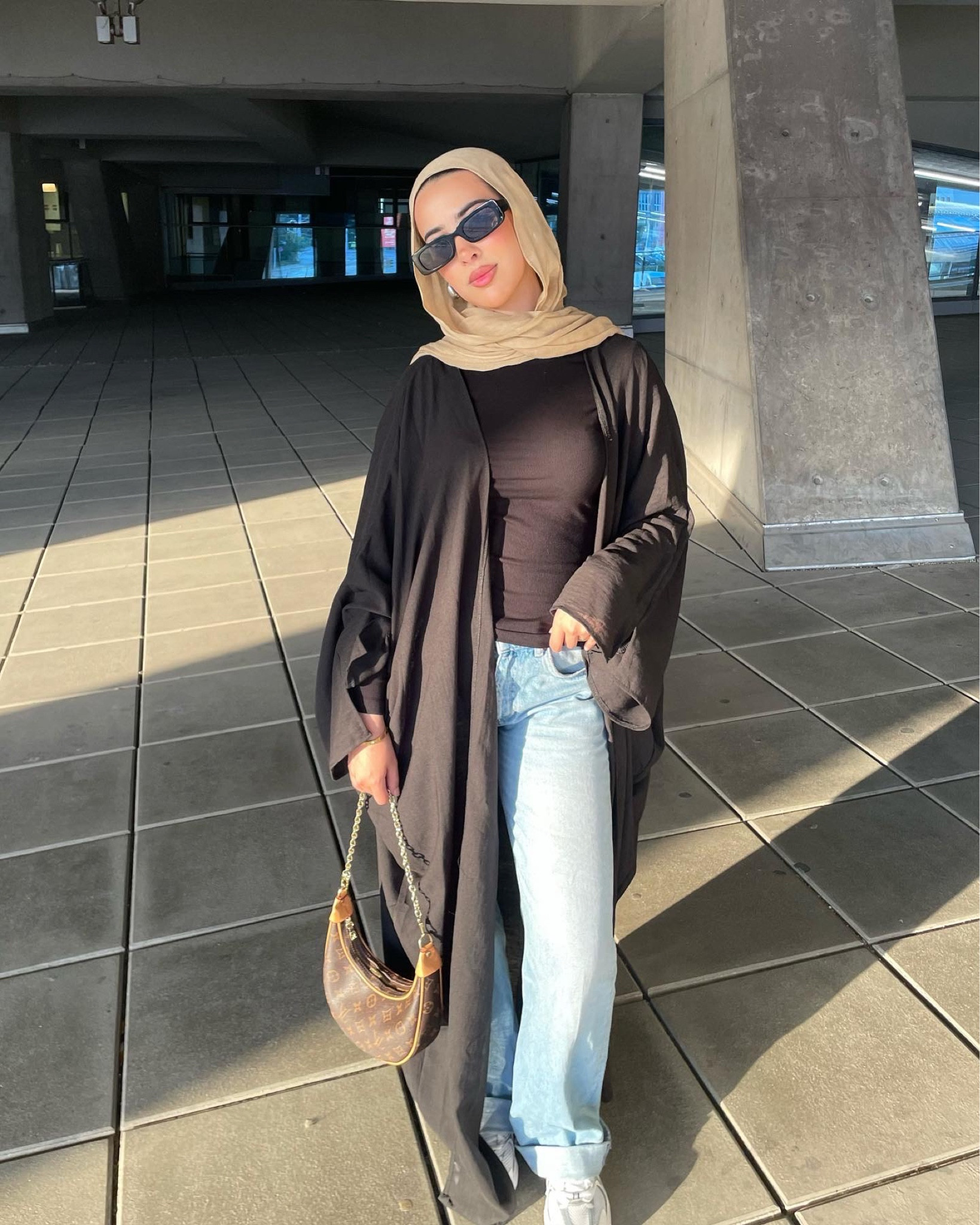 Kimono from aboutabaya ☺️❣️ #hijabi #modestfashion #modestkimono #hijab #newbalance 

#LTKFind #LTKbeauty #LTKSeasonal