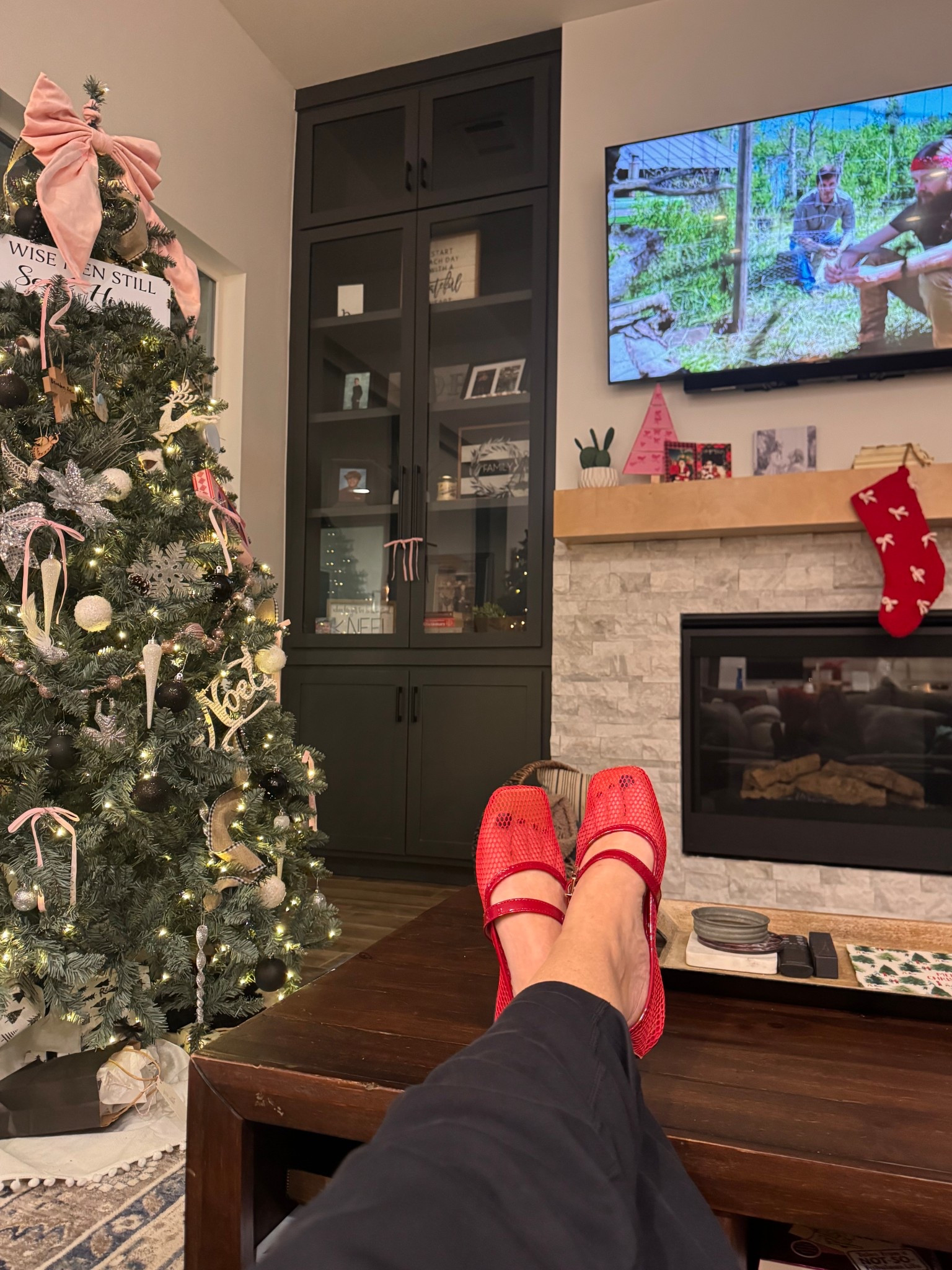 These red shoes are perfect for the Christmas spirit 

#LTKHoliday #LTKFindsUnder50