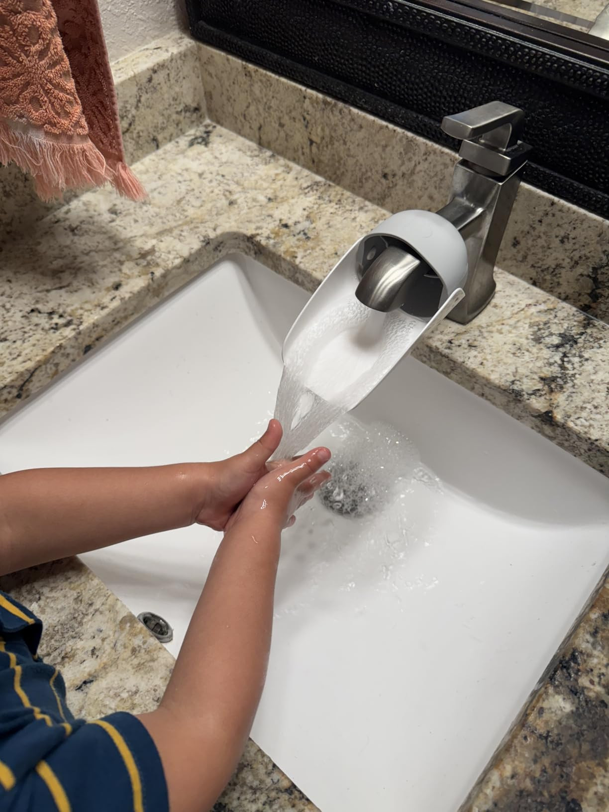Munchkin® Extend™ Faucet Extender, 2 Count (Pack of 1) | Amazon (US)