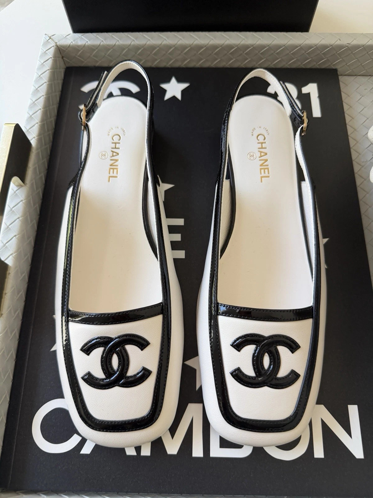 Chanel 26B White Black Lambskin Patent Square Toe Bold CC Logo Slingback Flat 38 | eBay | eBay US