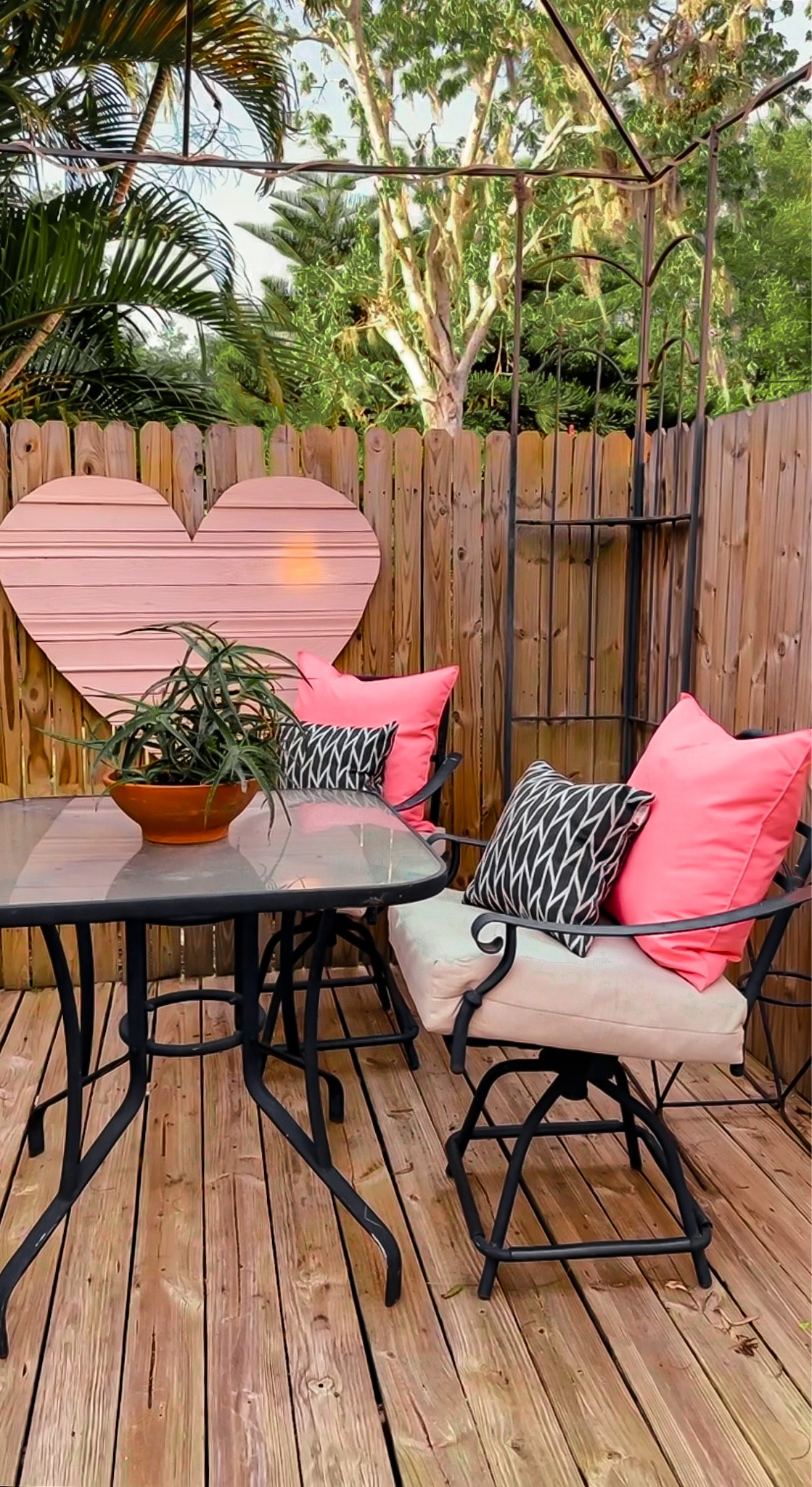 Getting ready for spring over here! 

#LTKhome #LTKSeasonal #LTKFind