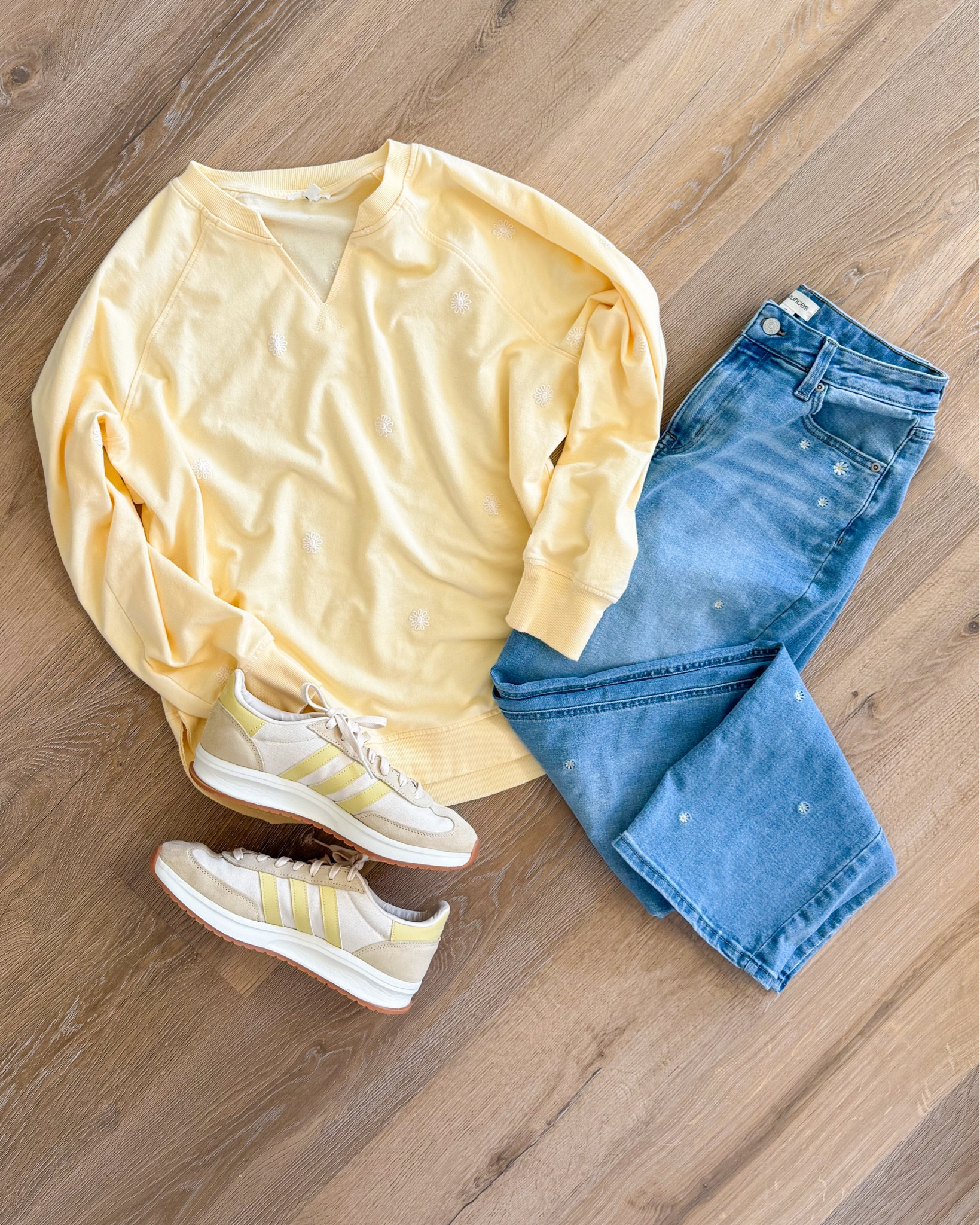 This yellow long sleeve is such a happy pop for spring! The fit works so well at 6 foot with great length through the sleeves and torso. Paired with classic jeans with the detail flowers on them is so pretty for an easy everyday outfit. 
Yellow long sleeve top tall girl friendly spring finds casual long sleeve tops simple style summer tall girl wear simple mom approved look Stang and Co 

#LTKTall #LTKSpringSale #LTKootd