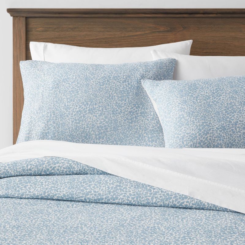 Traditional Floral Printed Cotton Duvet Cover & Sham Set Blue - Threshold™ | Target