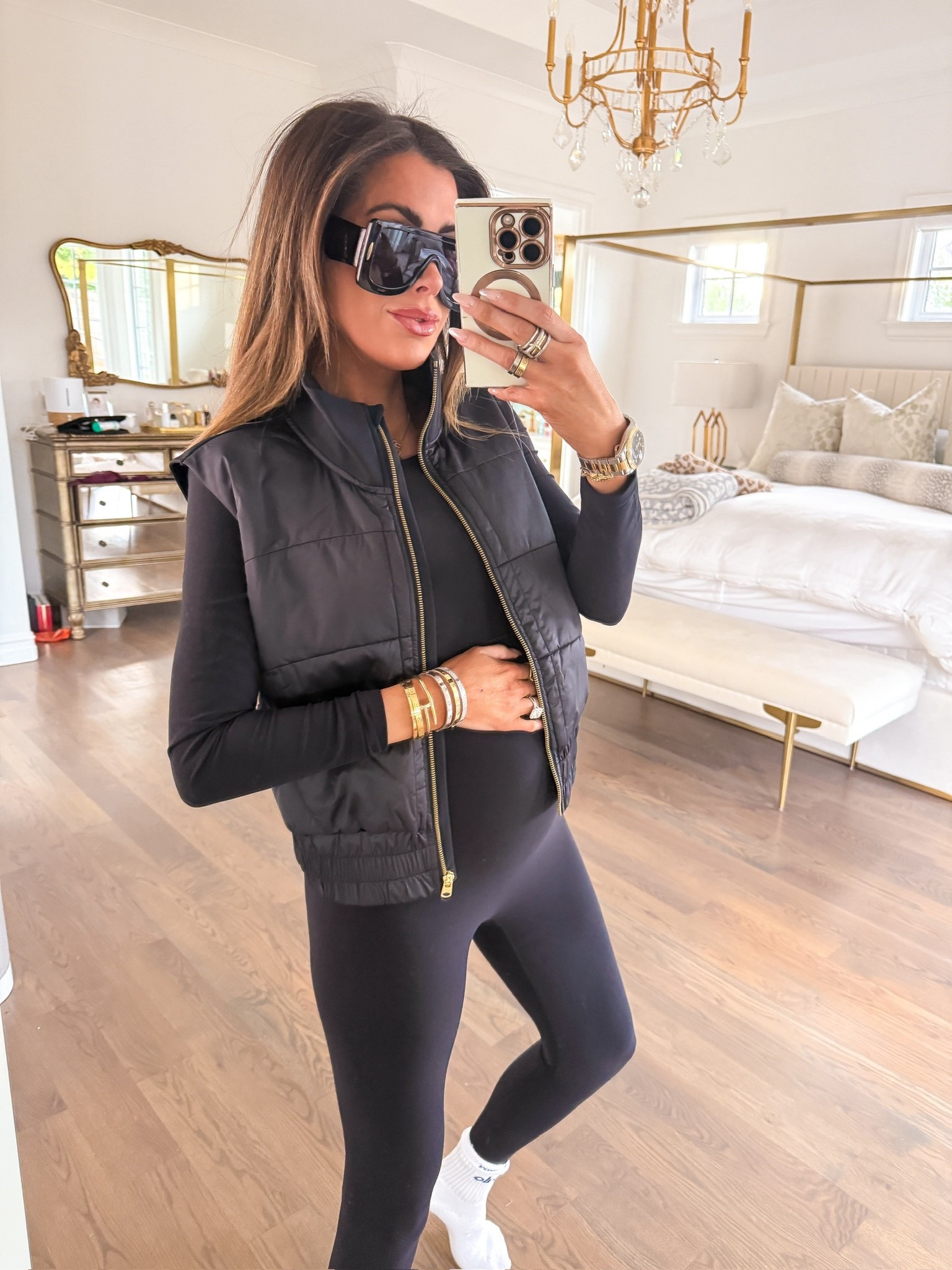 I’m wearing a size small in leggings and size medium in vest! 

Fall outfits, Fall fashion, Winter Fashion, Black Vest, Sunglasses, Vest, Emily Ann Gemma

#LTKootd #LTKHoliday #LTKGiftGuide