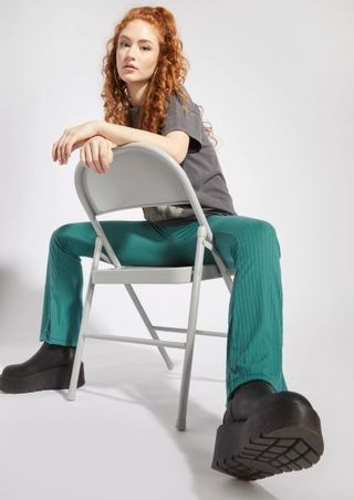 Hunter Green Super Soft Side Slit Flare Leggings | rue21