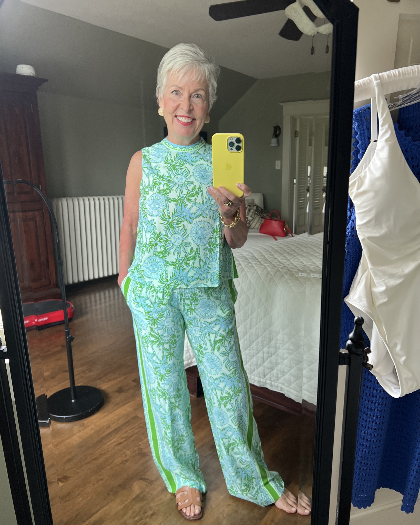 I love to shop for a trip! And this outfit has gotten me even more excited about our anniversary trip! 