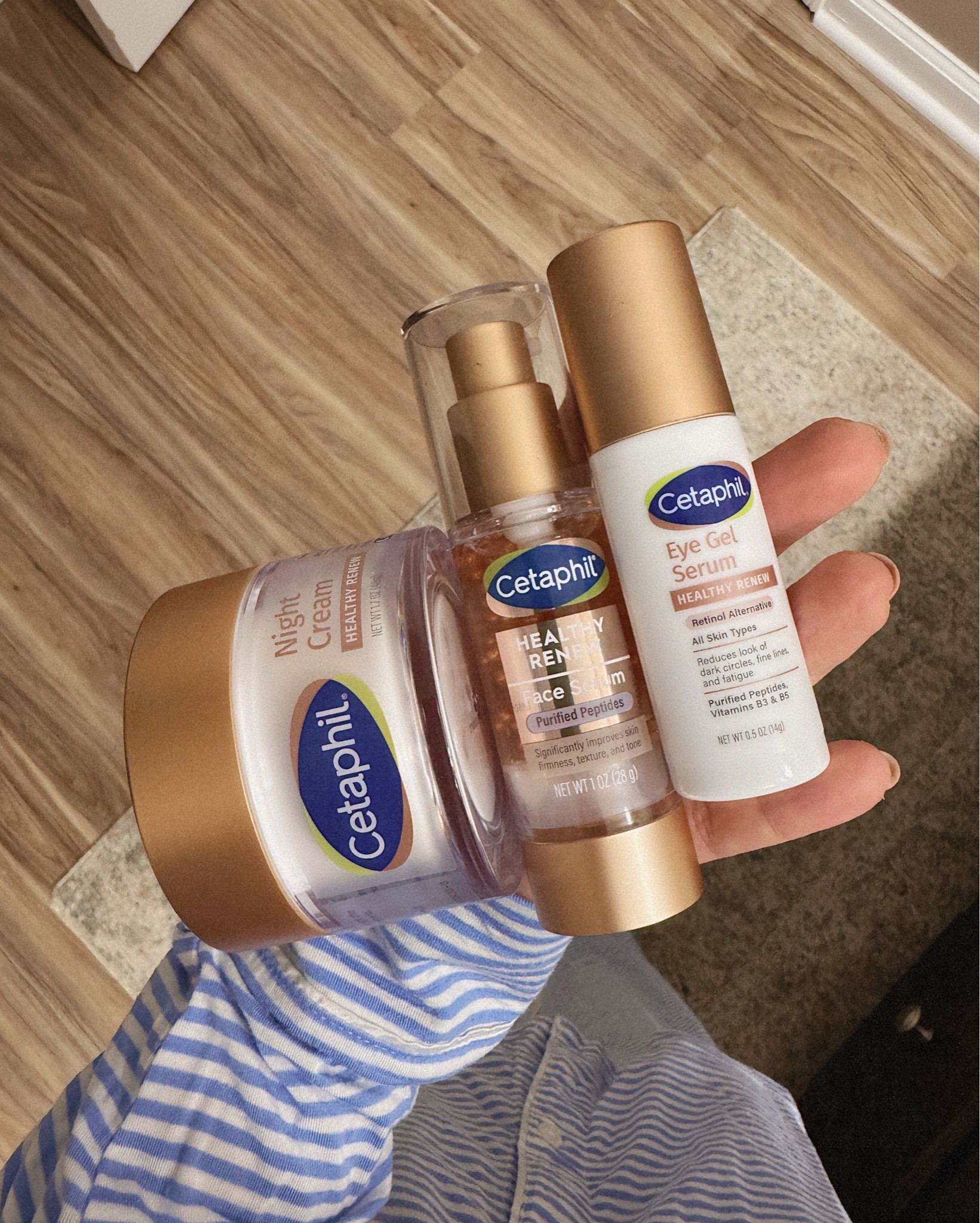 Something I didn’t have on my 2025 bingo card 👉🏼 going back to drug store skincare products.

At the beginning of the year I was using only medical grade products, but to be honest I didn’t find them to be worth the money 💰! After a lot of reading, trial and error, and a conversation with my dermatologist - I’ve settled on this Cetaphil Healthy Renew trio.

I’ve been using it for about 2 weeks now, and I’m actually super impressed! No breakouts, no irritation, and my skin actually does look and feel more firm (especially in the morning after using the night cream). It’s wayyyyy more hydrated, too! 

I picked these up at Ulta, but I’ll link to a few retailers so you can find the best deal! 👏🏼

#LTKselfcare #LTKBeauty #LTKFindsUnder50