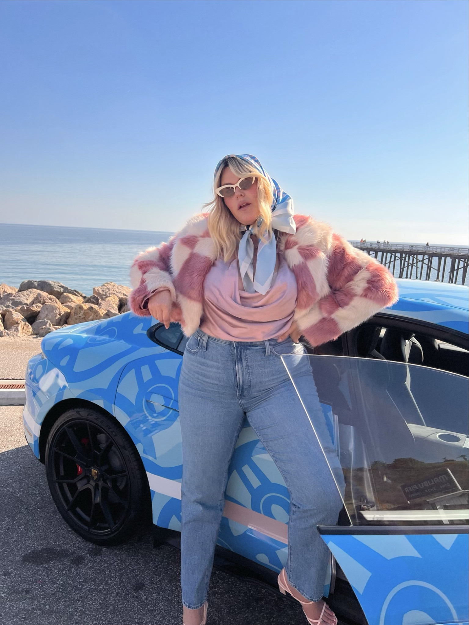 Ootd from this weekend 🤍

Fall fashion | revolve finds | fall jacket 

#LTKHoliday #LTKcurves #LTKstyletip