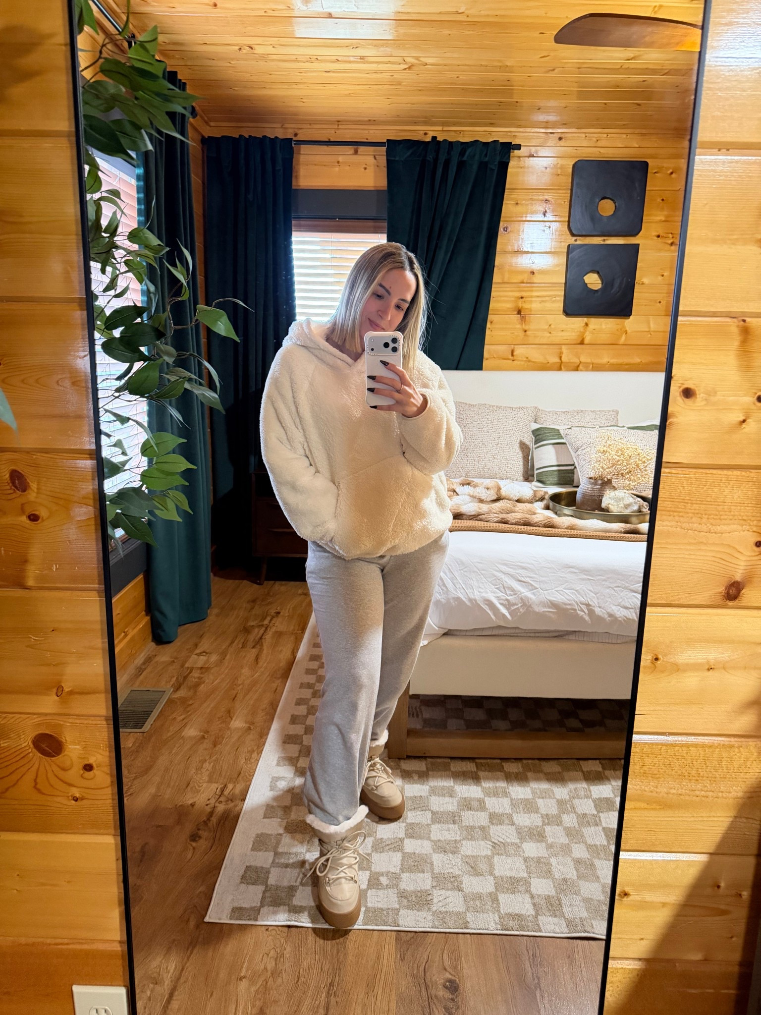 Road trip ootd 🫶🏻


Winter fit, mom outfit 

#LTKSaleAlert #LTKSeasonal #LTKootd