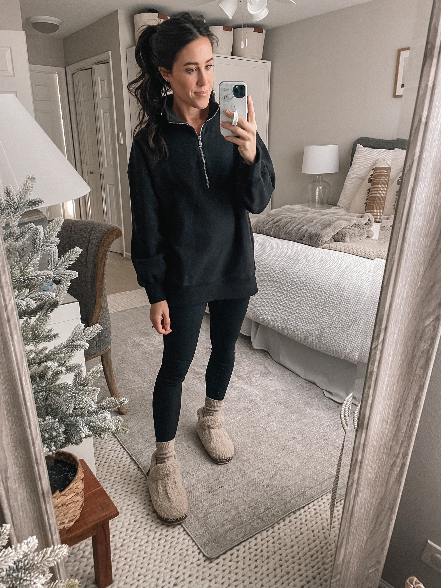 11.21.22
Abercrombie Half Zip, Amazon Leggings 

#LTKCyberweek #LTKSeasonal #LTKHoliday