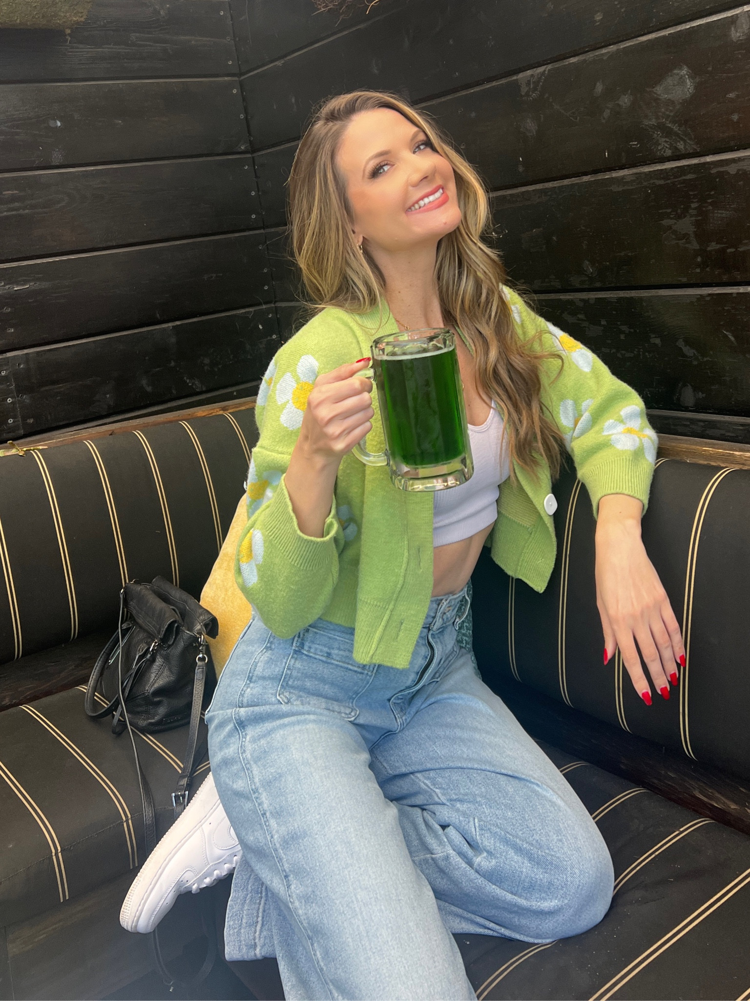 Green sweater 

#LTKstyletip #LTKfindsunder50