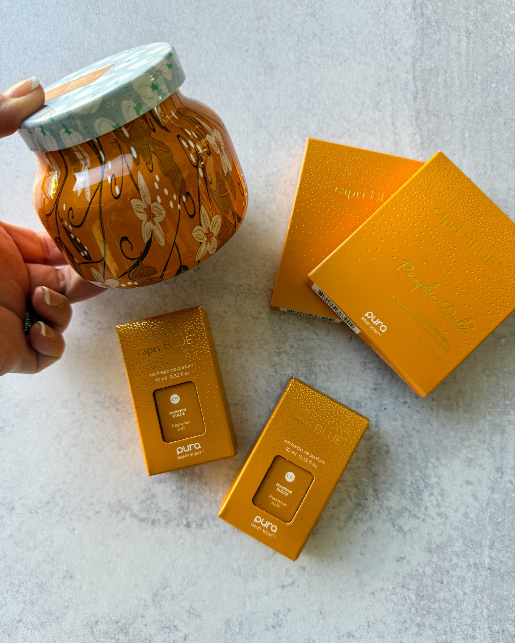 When fall hits I’m pulling out Pumpkin Dulce!! Capri just also dropped this cute mini candle perfect for gifting

#LTKSeasonal #LTKHome
