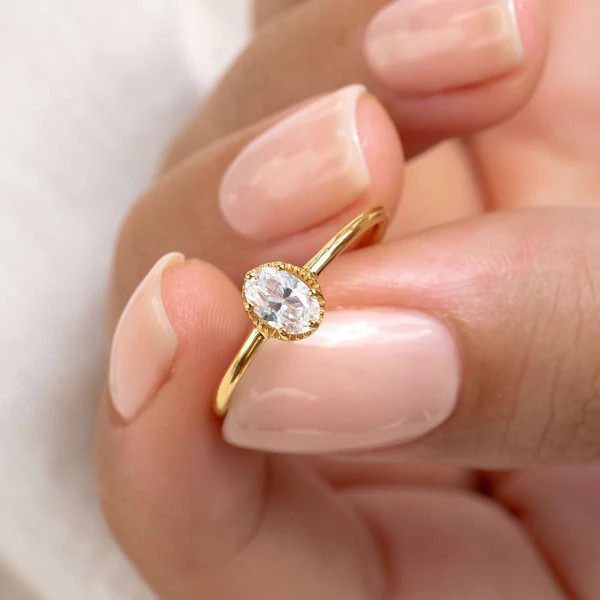 Gemstone Ring - Monica | Linjer