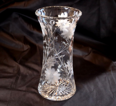 Vintage Floral & Vines Cut Large Beautiful Glass Vase 10.5" Tall  | eBay | eBay US