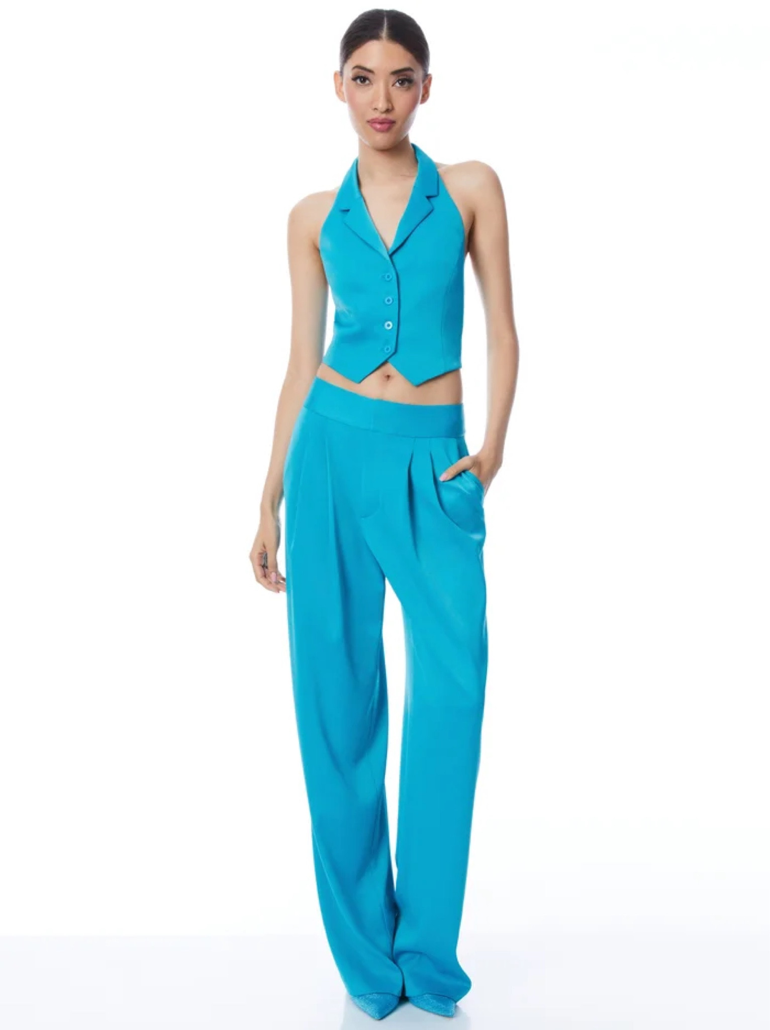 Alice and Olivia set 
Waist coat and pants
Pants run large 
Size down 


#LTKsalealert #LTKfindsunder50 #LTKfindsunder100