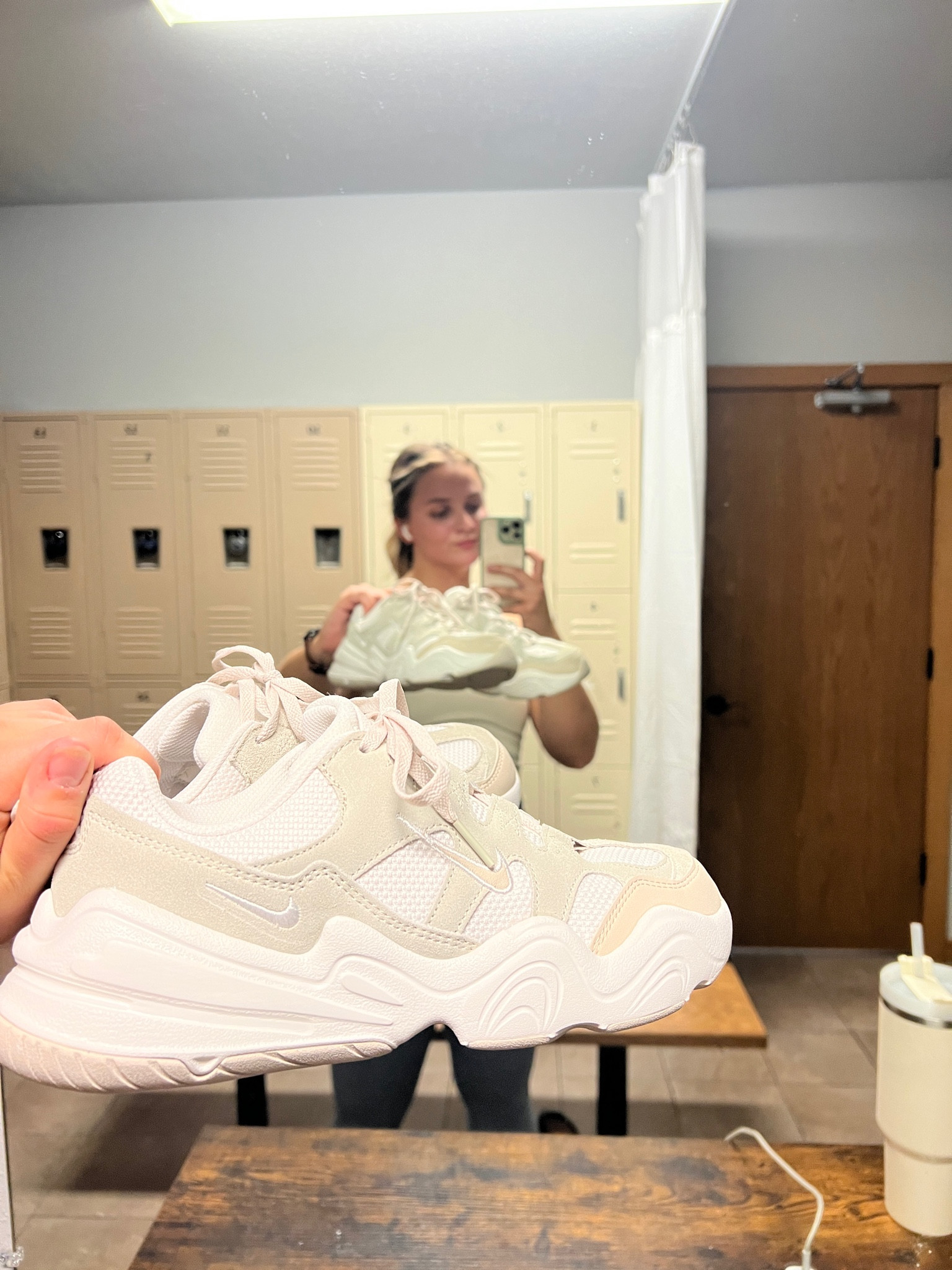 I LOVE lifting with my new shoes!!!

#LTKshoecrush #LTKtravel #LTKstyletip