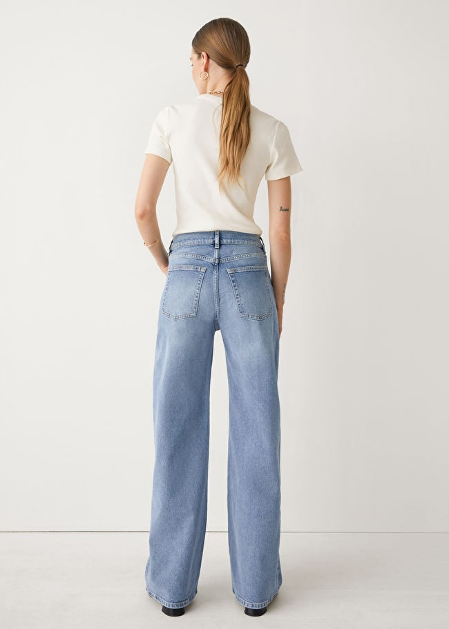 Weite Jeans im Wickel-Look | & Other Stories (DE + FR)