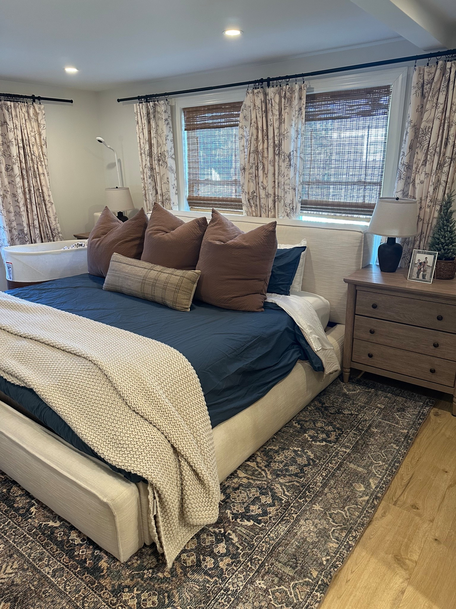 Bedroom links! 

#LTKFindsUnder100 #LTKSaleAlert #LTKHome