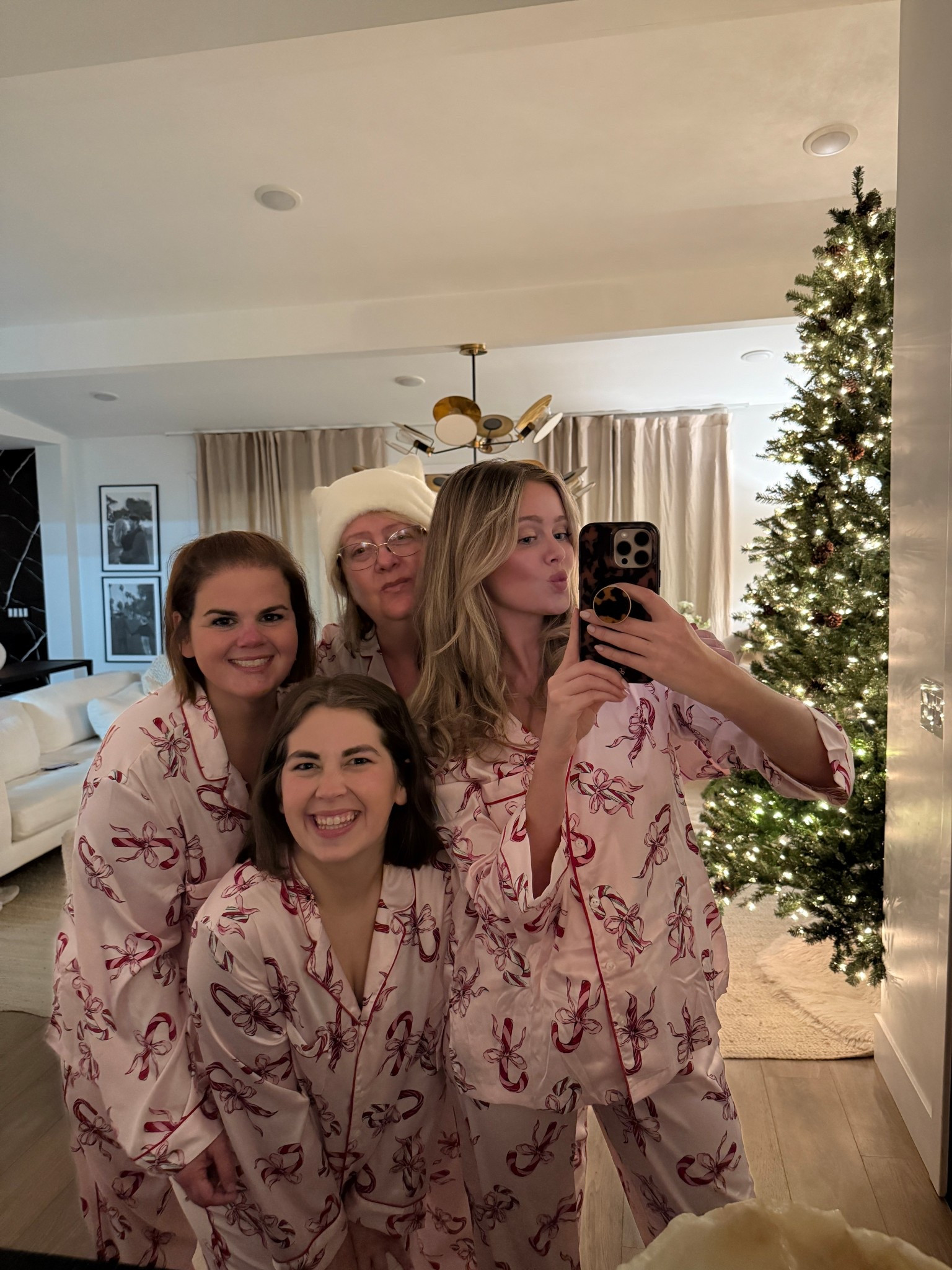 fav pjs ever!! so perfect for the holiday season 🎄

#LTKHoliday #LTKGiftGuide #LTKSeasonal