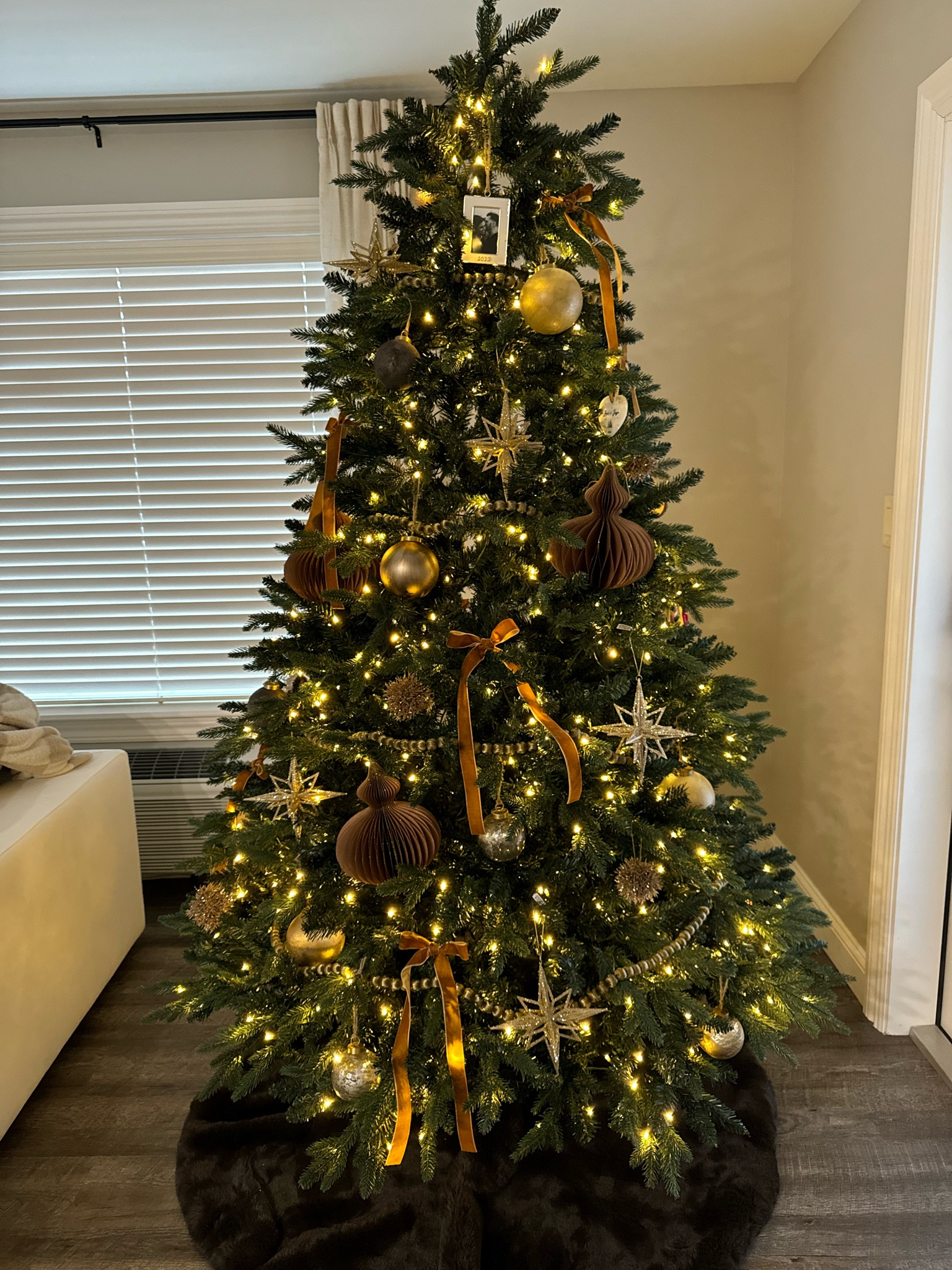 Christmas tree, modern Christmas tree, Christmas tree decor, Christmas tree inspo, neutral christmas ornaments, brown Christmas ornaments, cb2 ornaments, west elm ornaments, crate & barrel ornaments 

#LTKHome #LTKHoliday #LTKSeasonal