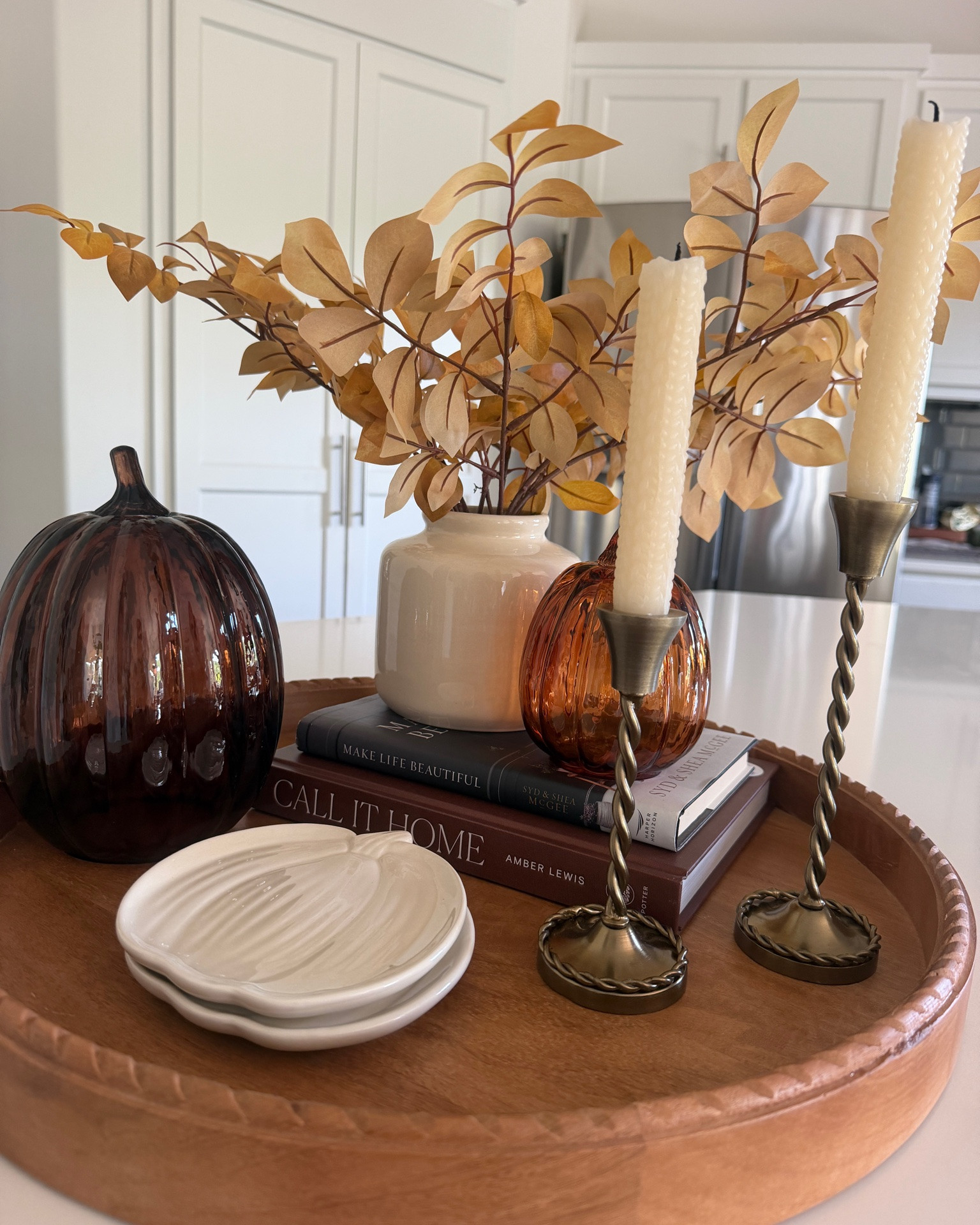 It’s starting to feel like fall here.🍂
@Target 
#FallDecor #FallDecorating #TargetFallDecor #TargetHome #TargetStyle #TargetFinds #TargetDecor #FallHomeDecor #FallHome #FallDecorIdeas #FallTableDecor #TrayStyling #DecoratingIdeas #HomeDecorIdeas #AffordableHomeDecor #BudgetFriendlyDecor #CozyHome #NeutralHomeDecor #HomeStyling #HomeDecorInspo

#LTKSeasonal #LTKHome