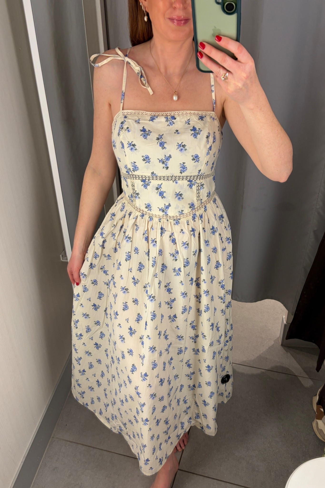 New in H&M Summer Dresses 👗 Wearing a size small. 

#LTKuk #LTKtravel #LTKsummer