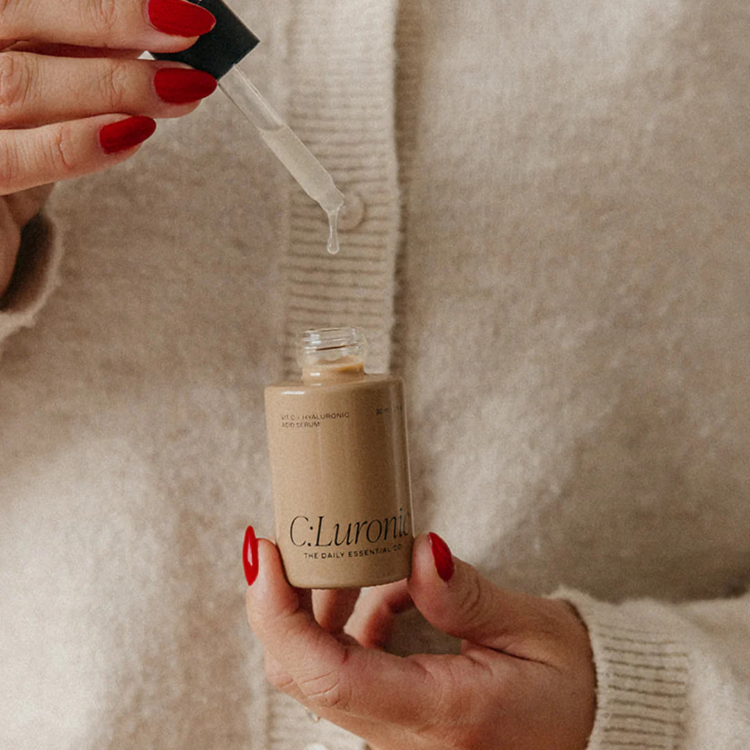 C:Luronic // Hyaluronic Acid + 10% Vitamin C | The Daily Essential Co