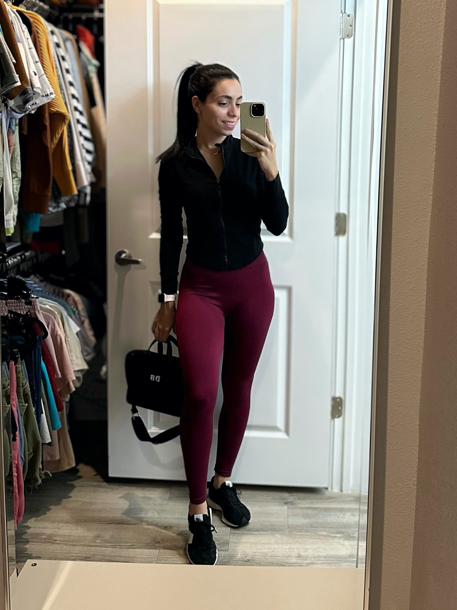 GRWM 🩶

#LTKGiftGuide #LTKfit #LTKstyletip